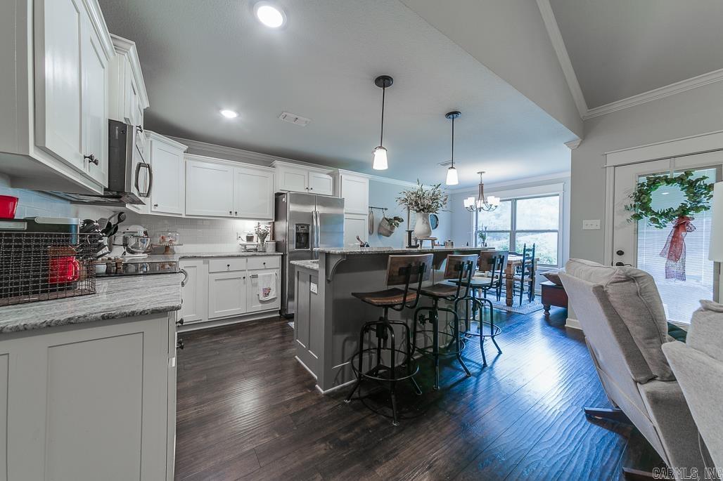 CROSS CREEK - Residential