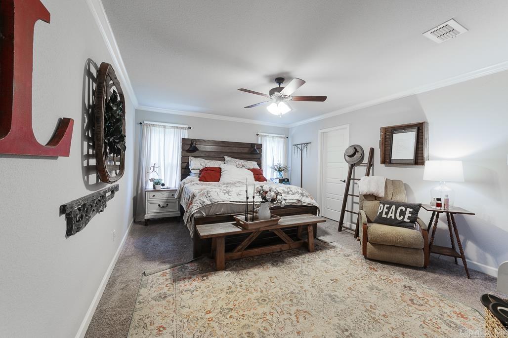 CROSS CREEK - Residential