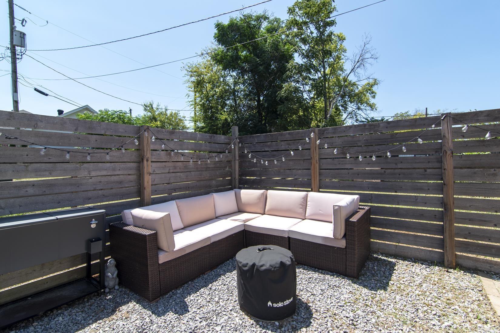 MACARTHUR PLACE ORIGINAL CITY OF - Residential