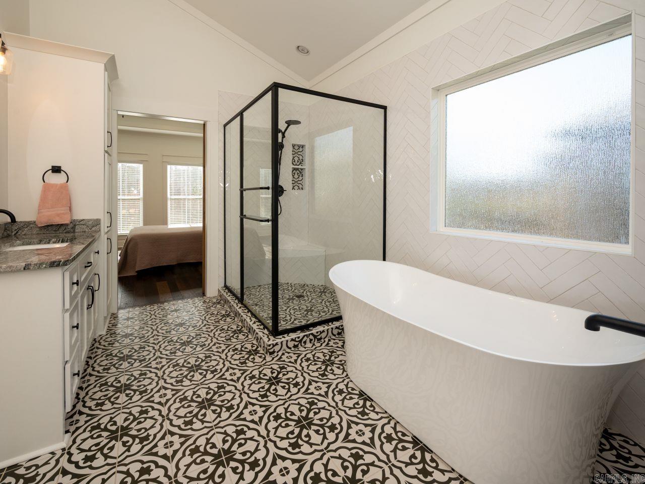 CREEKSIDE ADDN - Residential