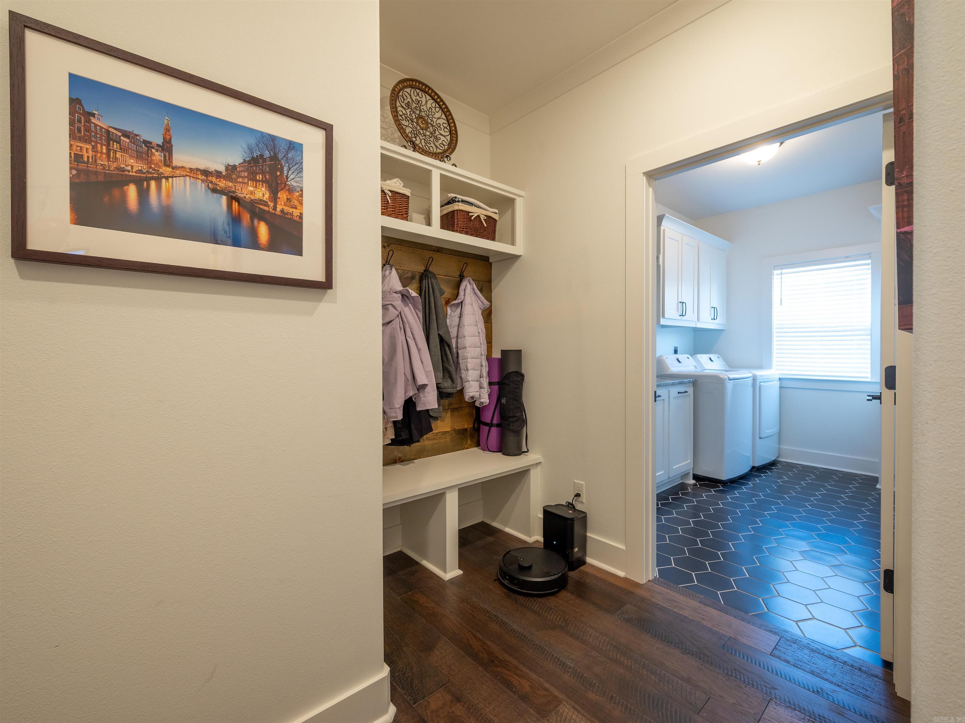 CREEKSIDE ADDN - Residential