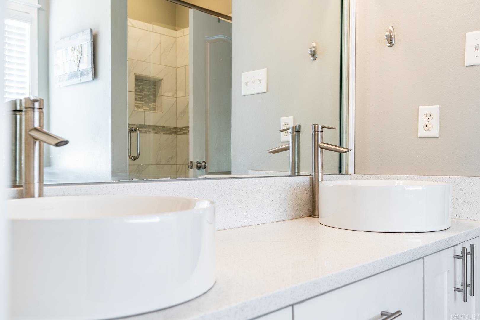 NORTH RIDGE - Residential