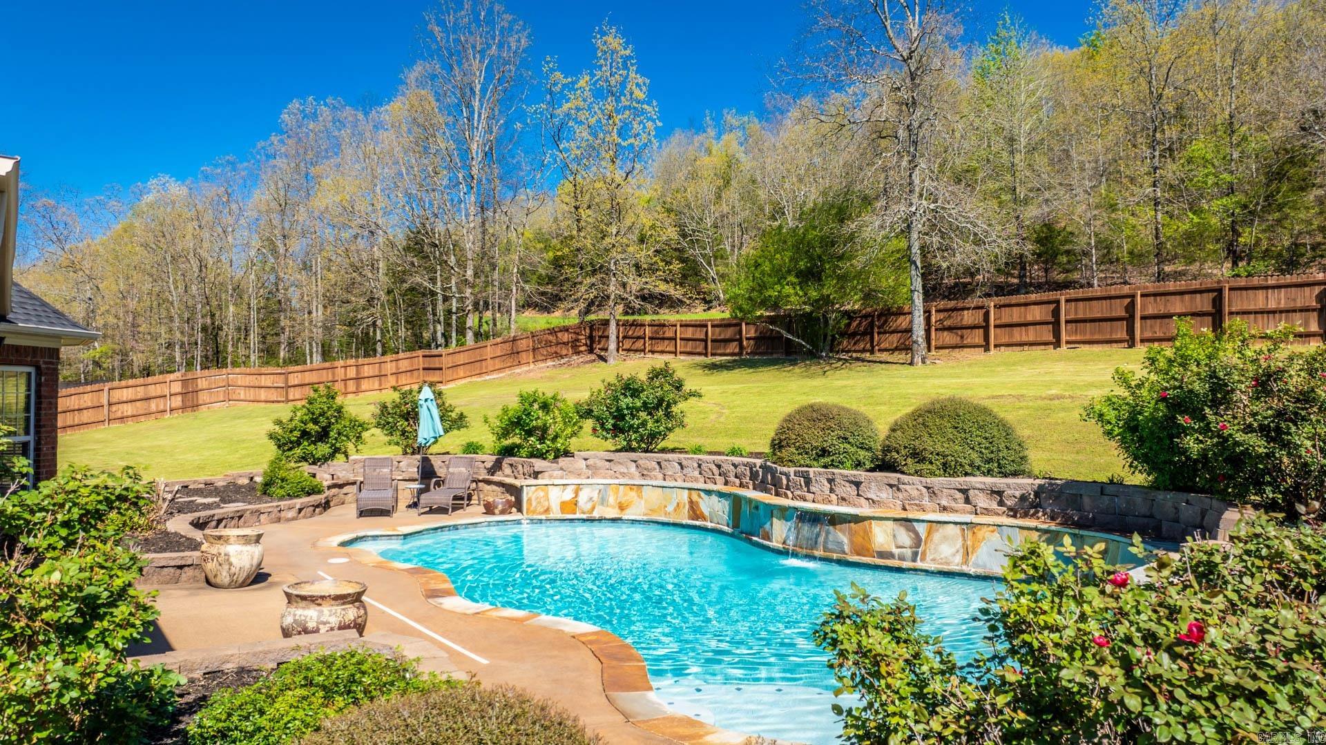 NORTH RIDGE - Residential