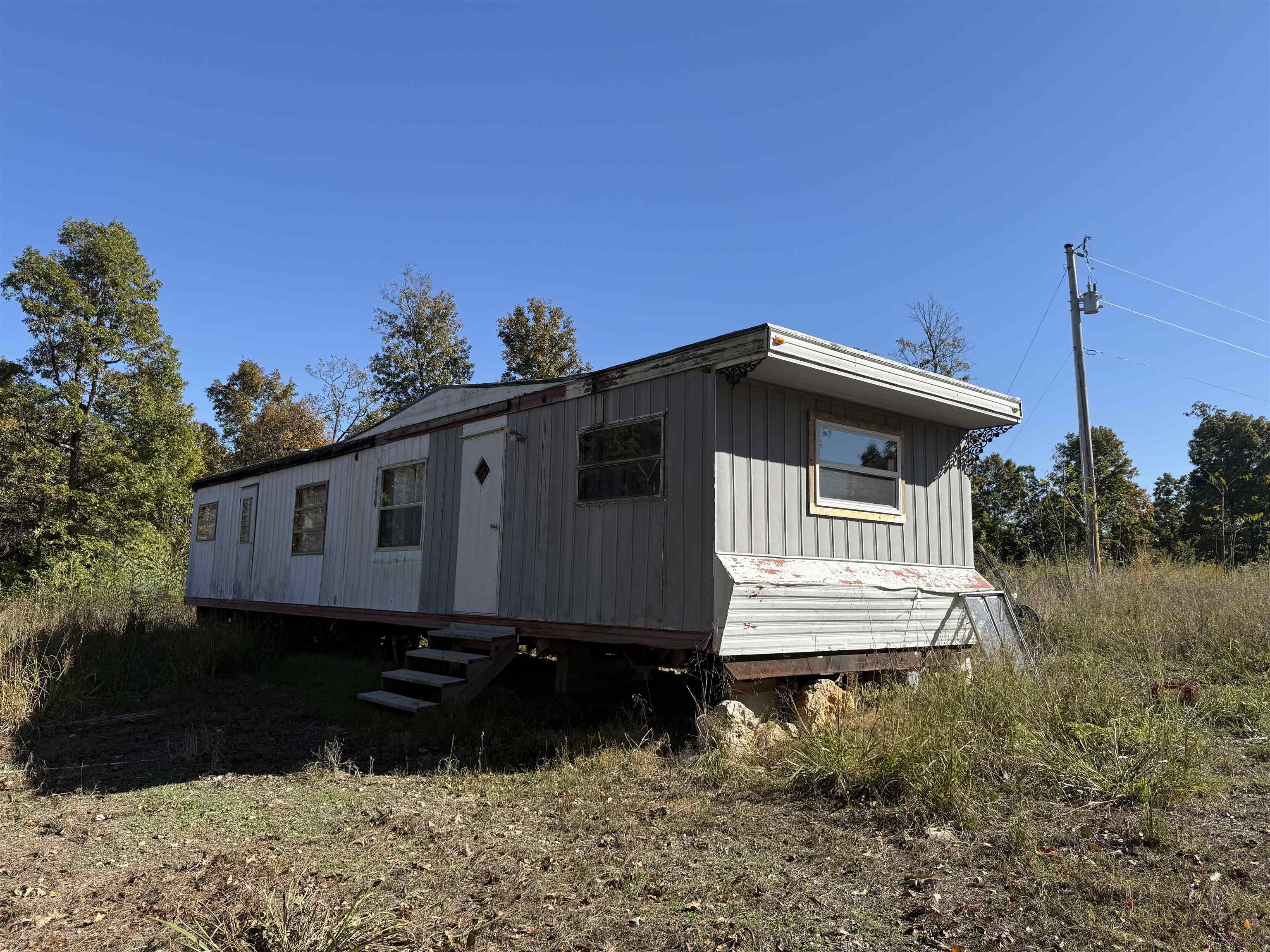 Metes & Bounds - Land