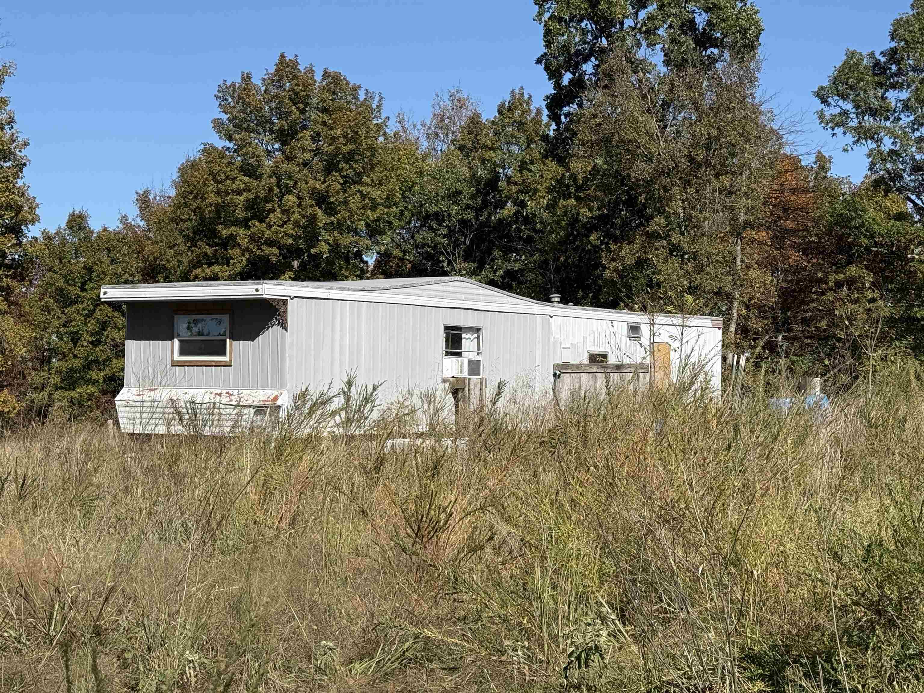 Metes & Bounds - Land