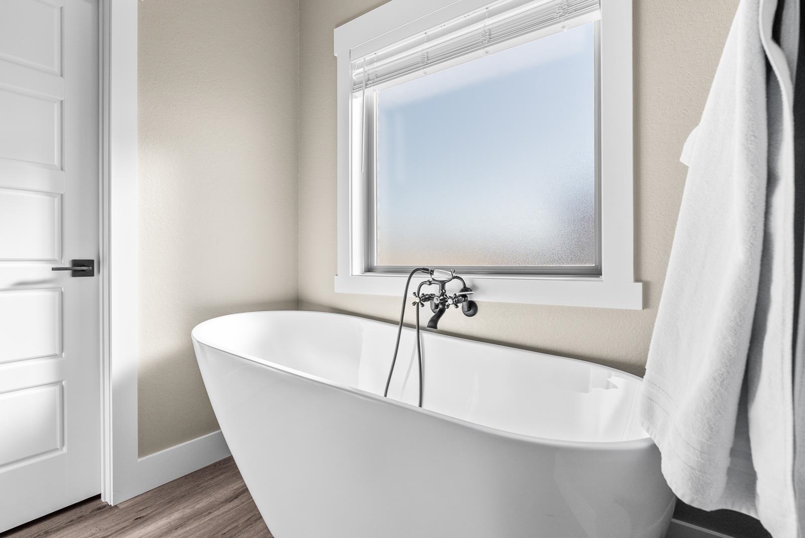 REPUBLICAN VALLEY ESTATES - Residential