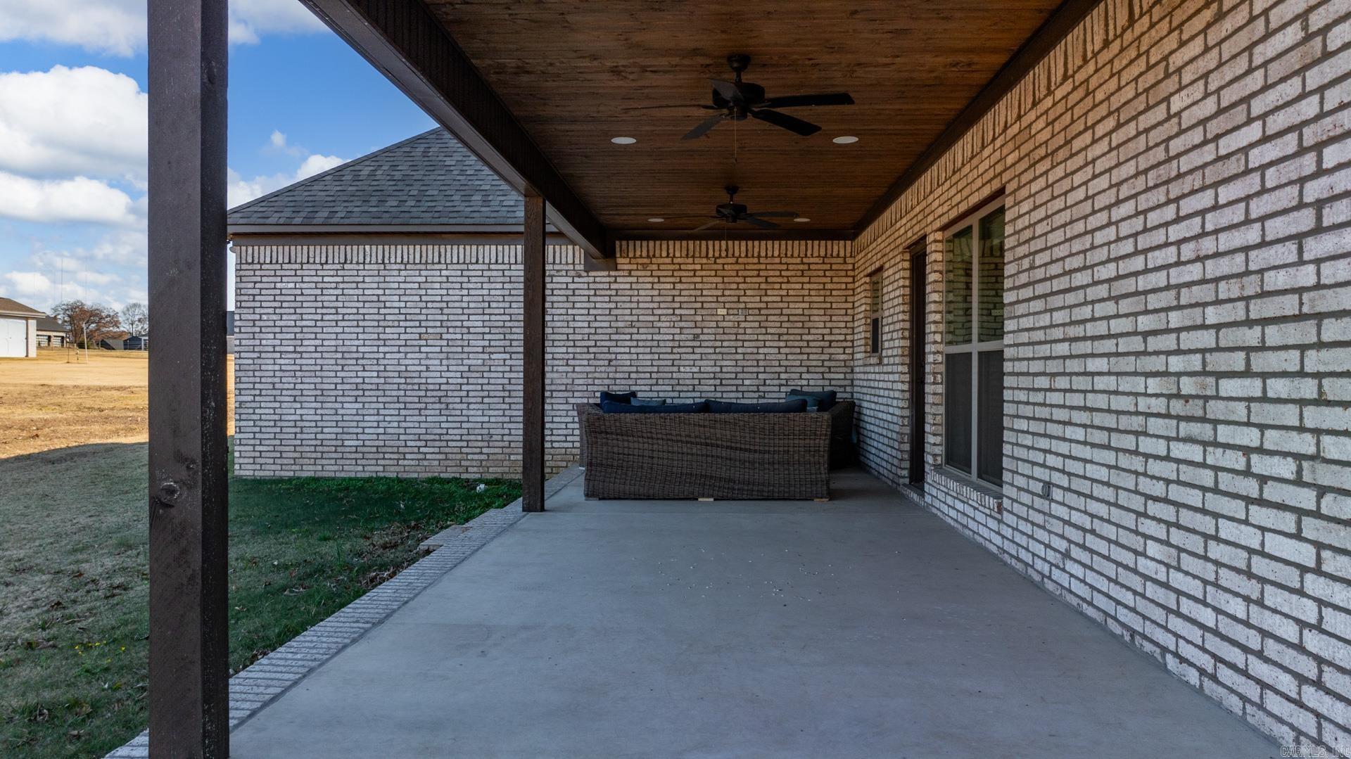 REPUBLICAN VALLEY ESTATES - Residential