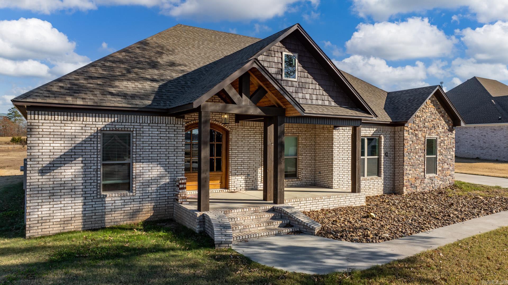 REPUBLICAN VALLEY ESTATES - Residential