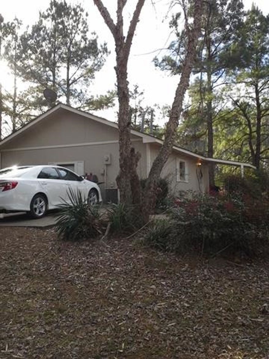Small home on 5 acres