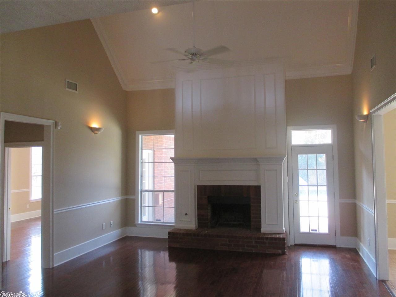 Scherman Oaks - Residential