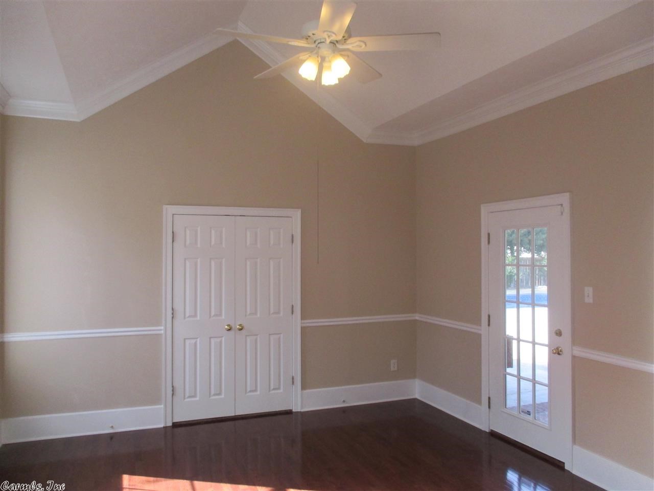 Scherman Oaks - Residential