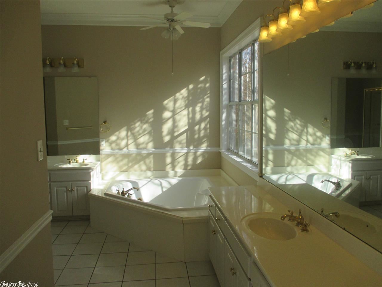 Scherman Oaks - Residential