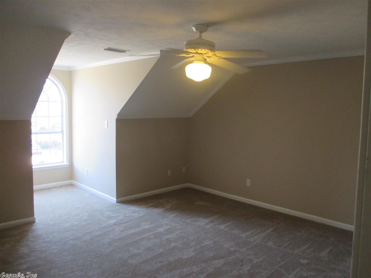 Scherman Oaks - Residential