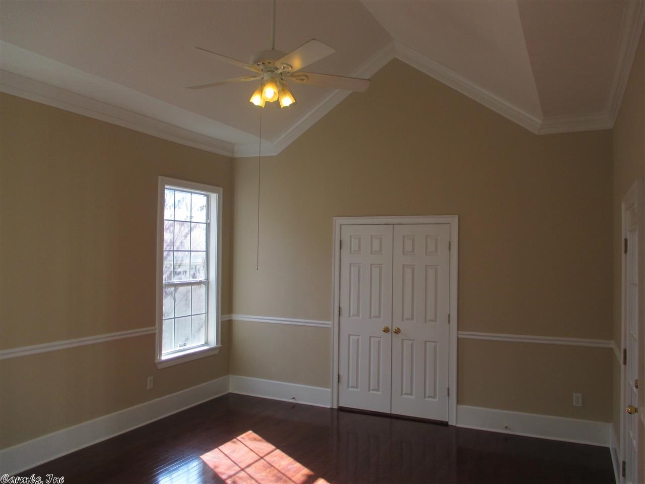 Scherman Oaks - Residential