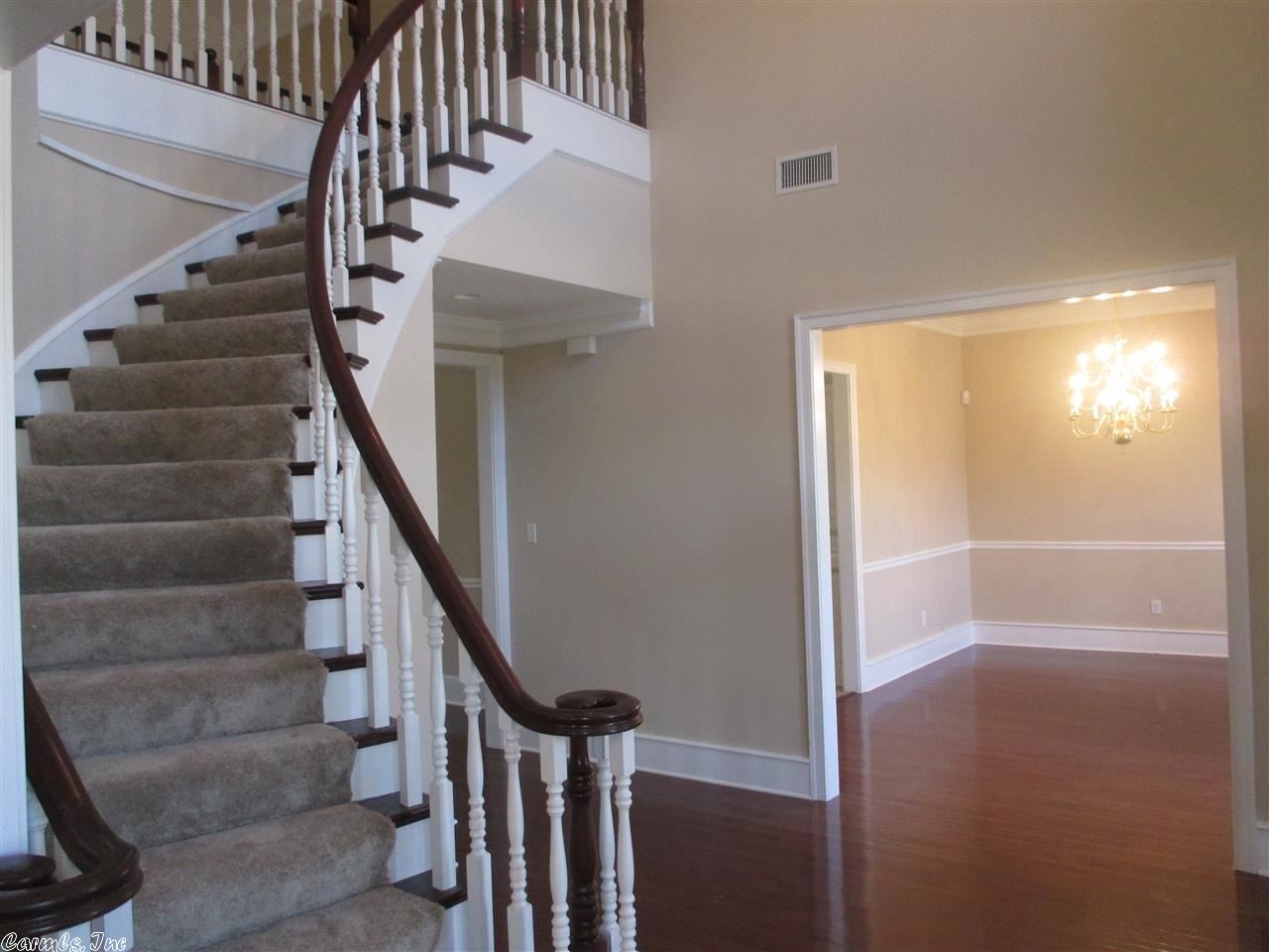 Scherman Oaks - Residential