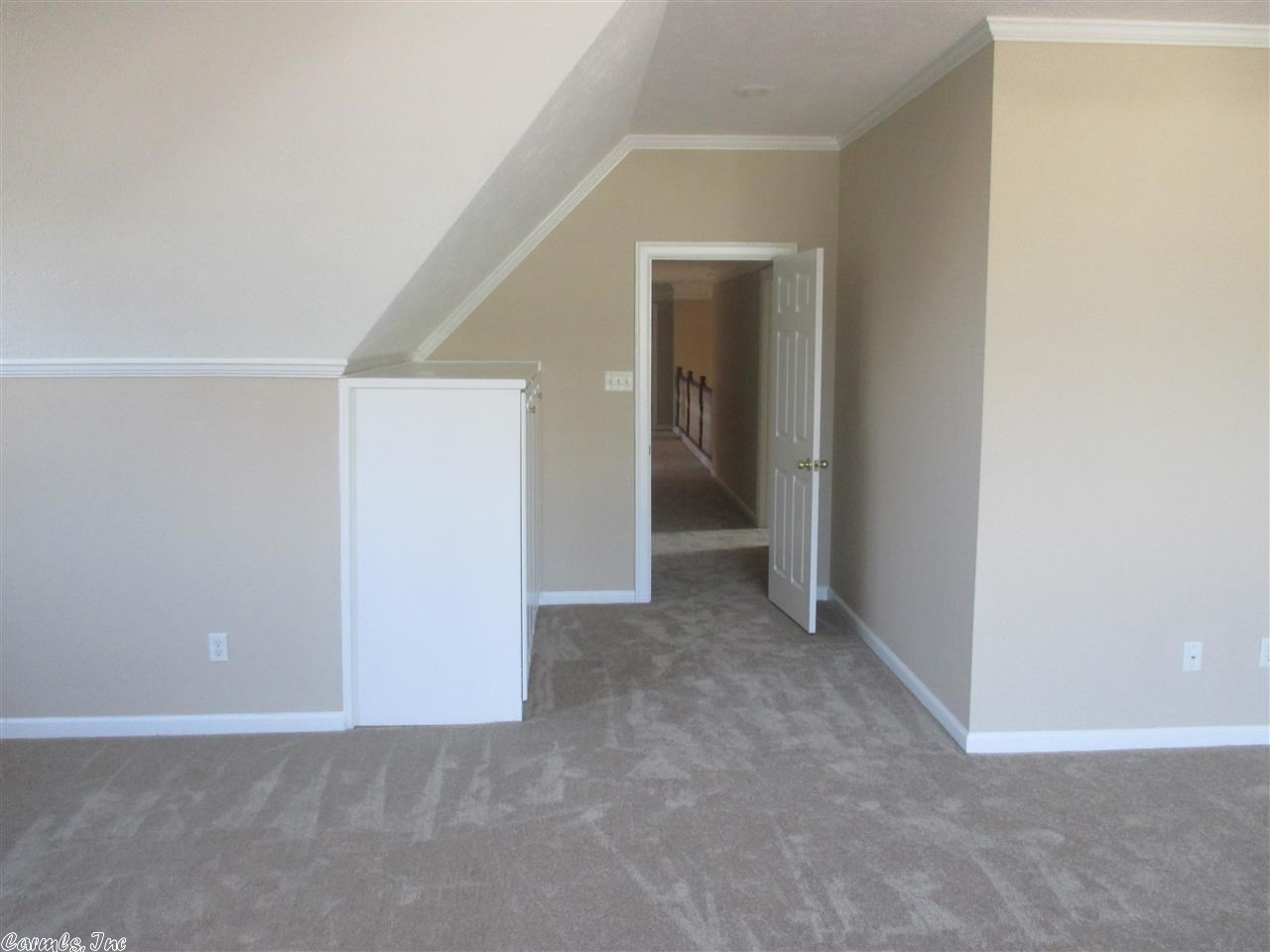 Scherman Oaks - Residential