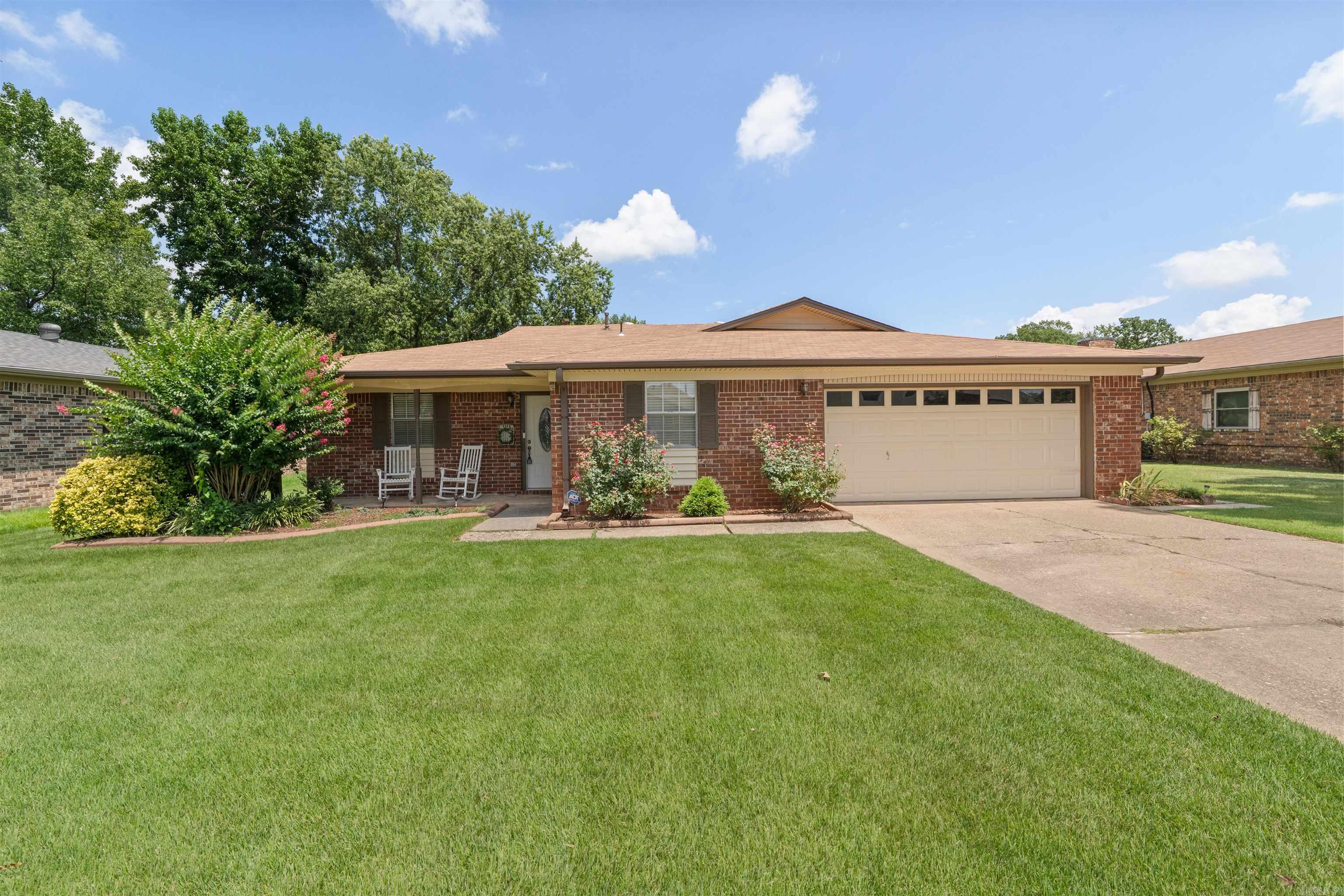 Pride of ownership is evident with this lovely home! Step into comfort and style with this beautifully maintained 3-bedroom, 2-bathroom home featuring updated flooring and neutral paint throughout. The spacious living area includes a cozy fireplace, perfect for relaxing evenings, and flows seamlessly into a stunning kitchen equipped with granite countertops, abundant counter space, a convenient pantry, and modern finishesāideal for cooking and entertaining alike. The primary suite offers two large walk-in closets and an updated en-suite bathroom. The hall bathroom is a must see as it has been completely remodeled as well! The carpet in all of the bedrooms is pristine! Enjoy year-round comfort in the screened-in porch overlooking a fully fenced, flat backyardāperfect for pets, play, or outdoor gatherings. Additional highlights include a 2-car garage with a surprise storage room perfect for all the things! This home truly has it allāmove-in ready! Schedule your private showing today!