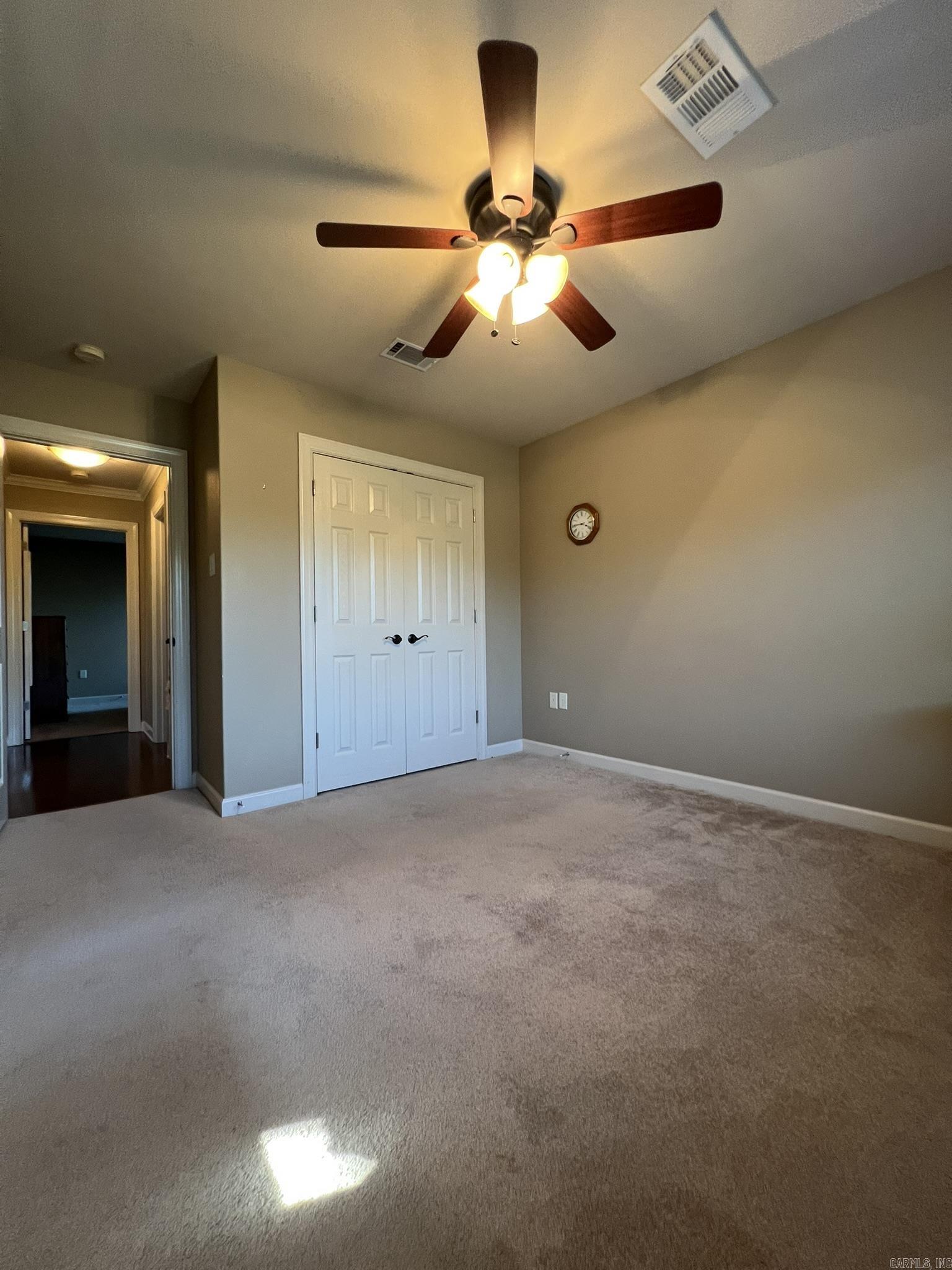 COUNTRY CLUB OF ARK THE - Residential