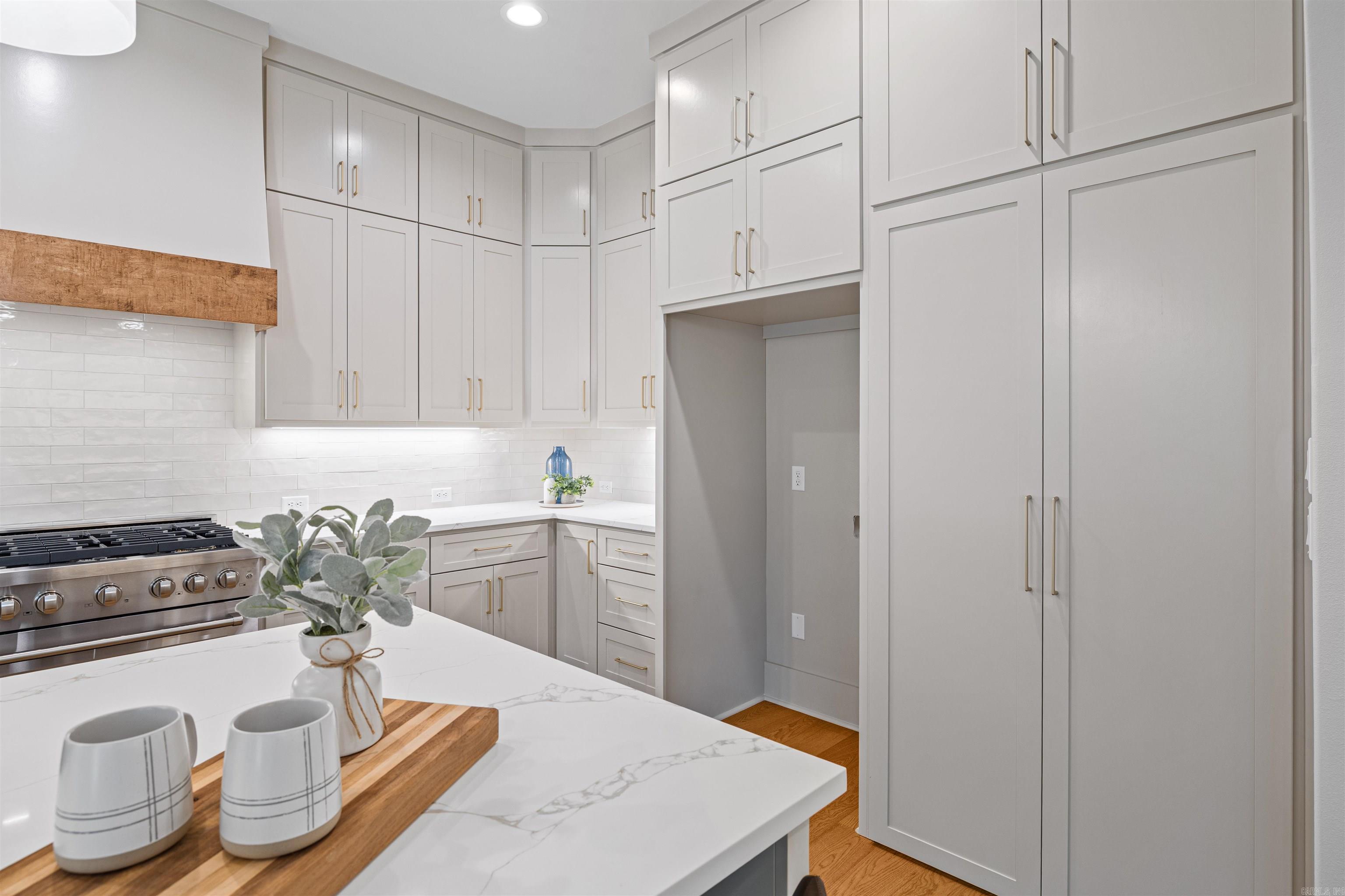 STONEBROOK - Residential