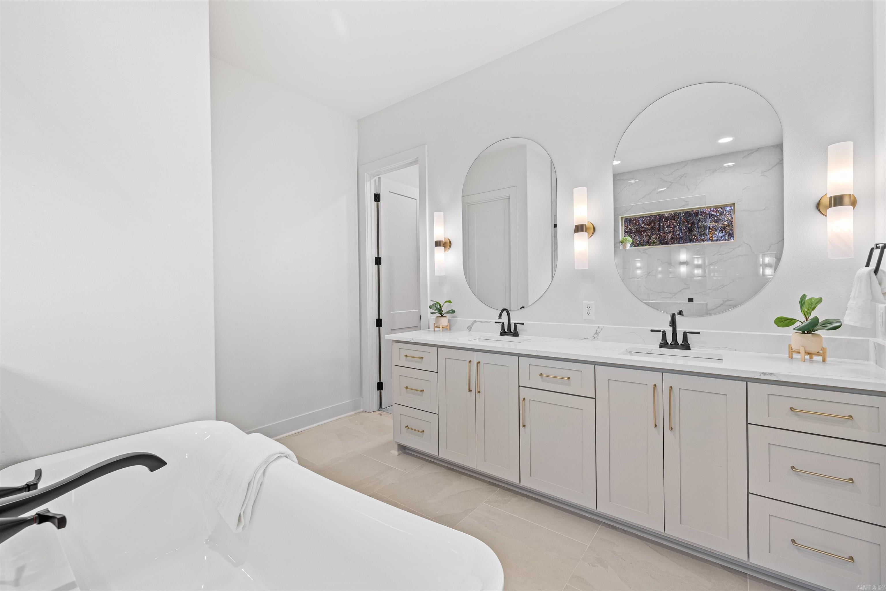 STONEBROOK - Residential