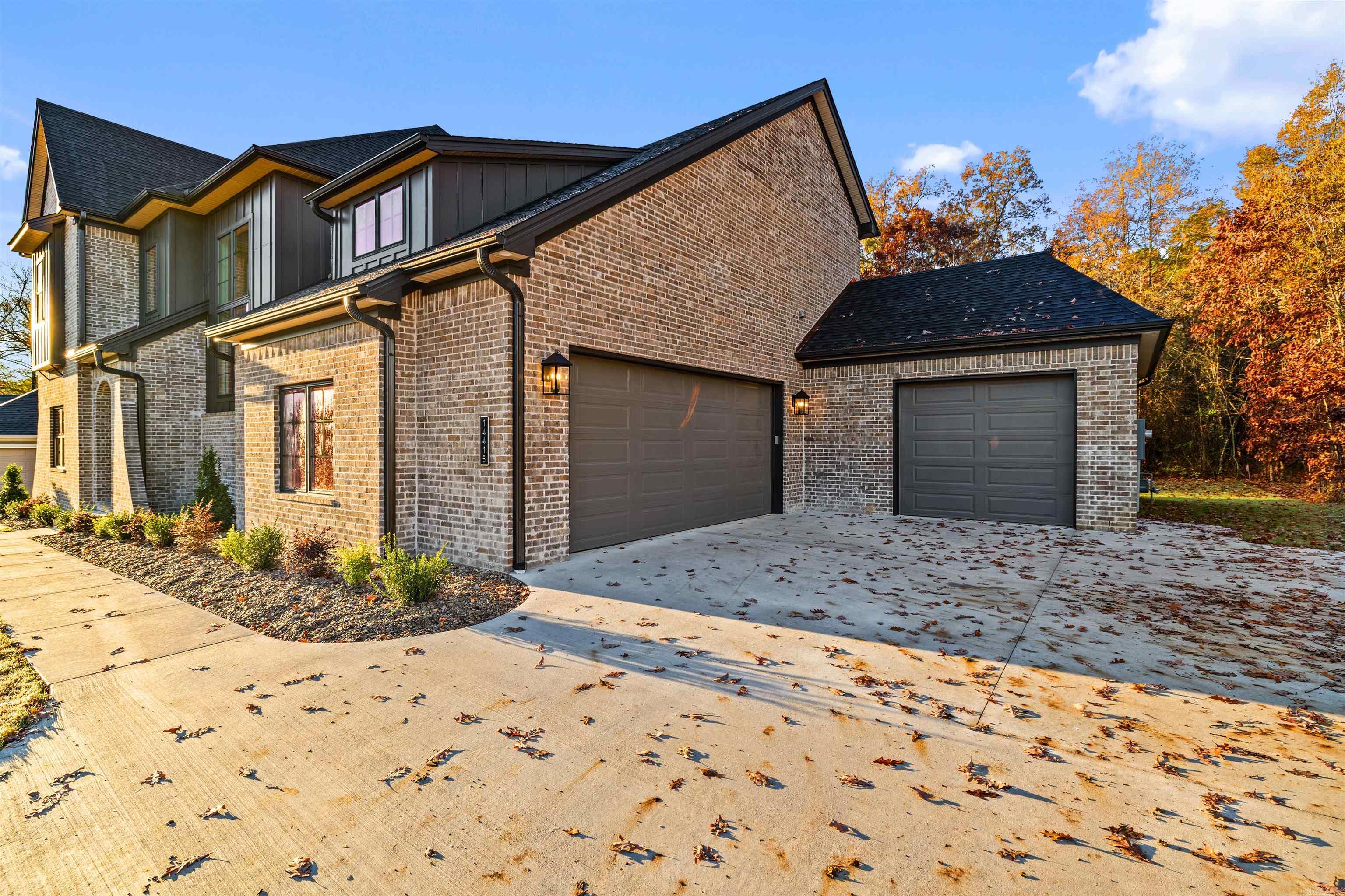 STONEBROOK - Residential