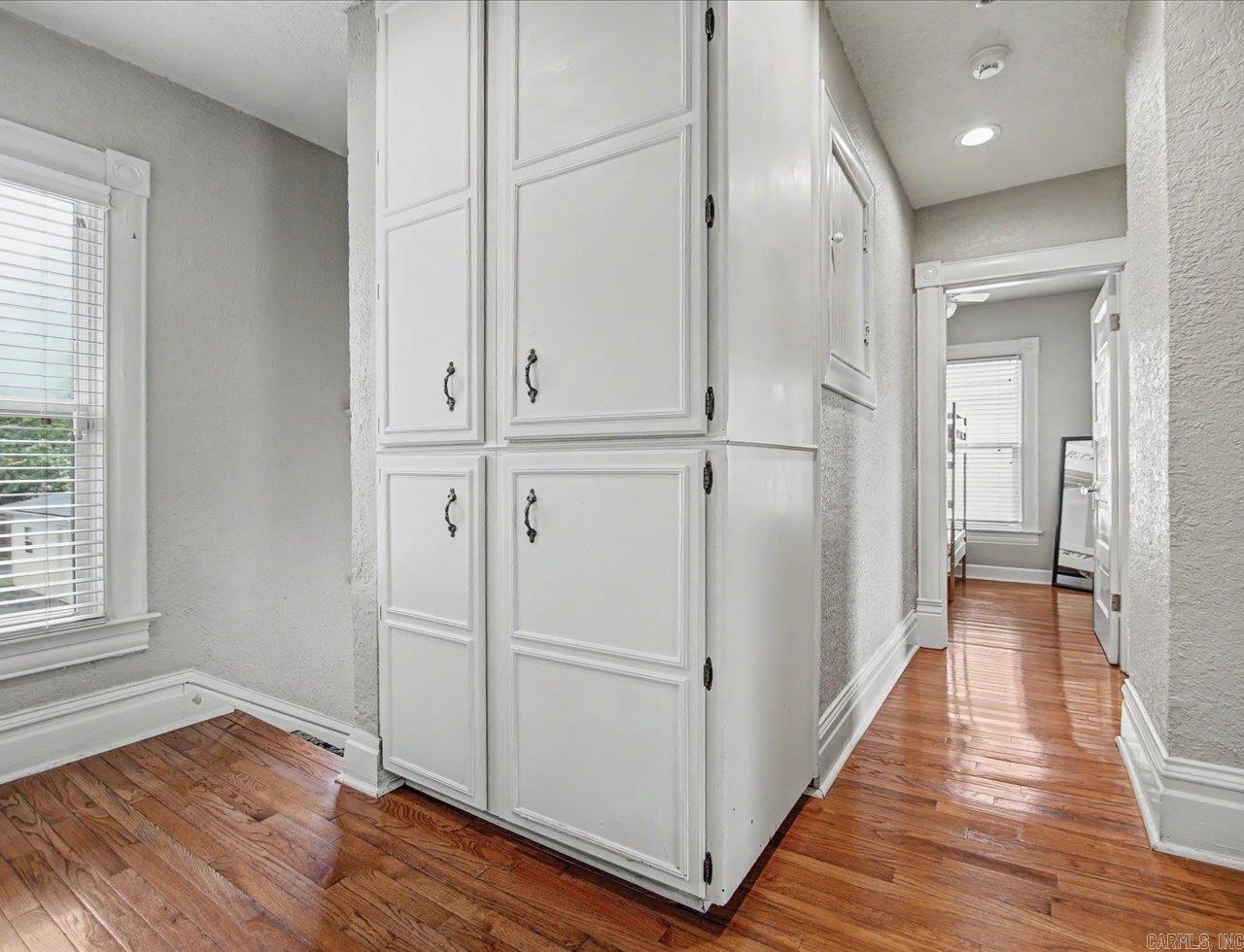 Oak Lawn - Residential