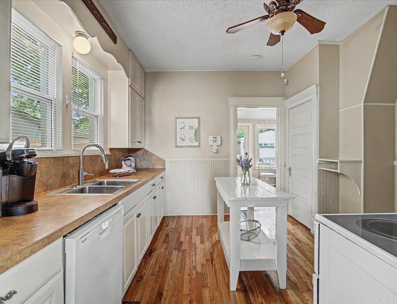 Oak Lawn - Residential
