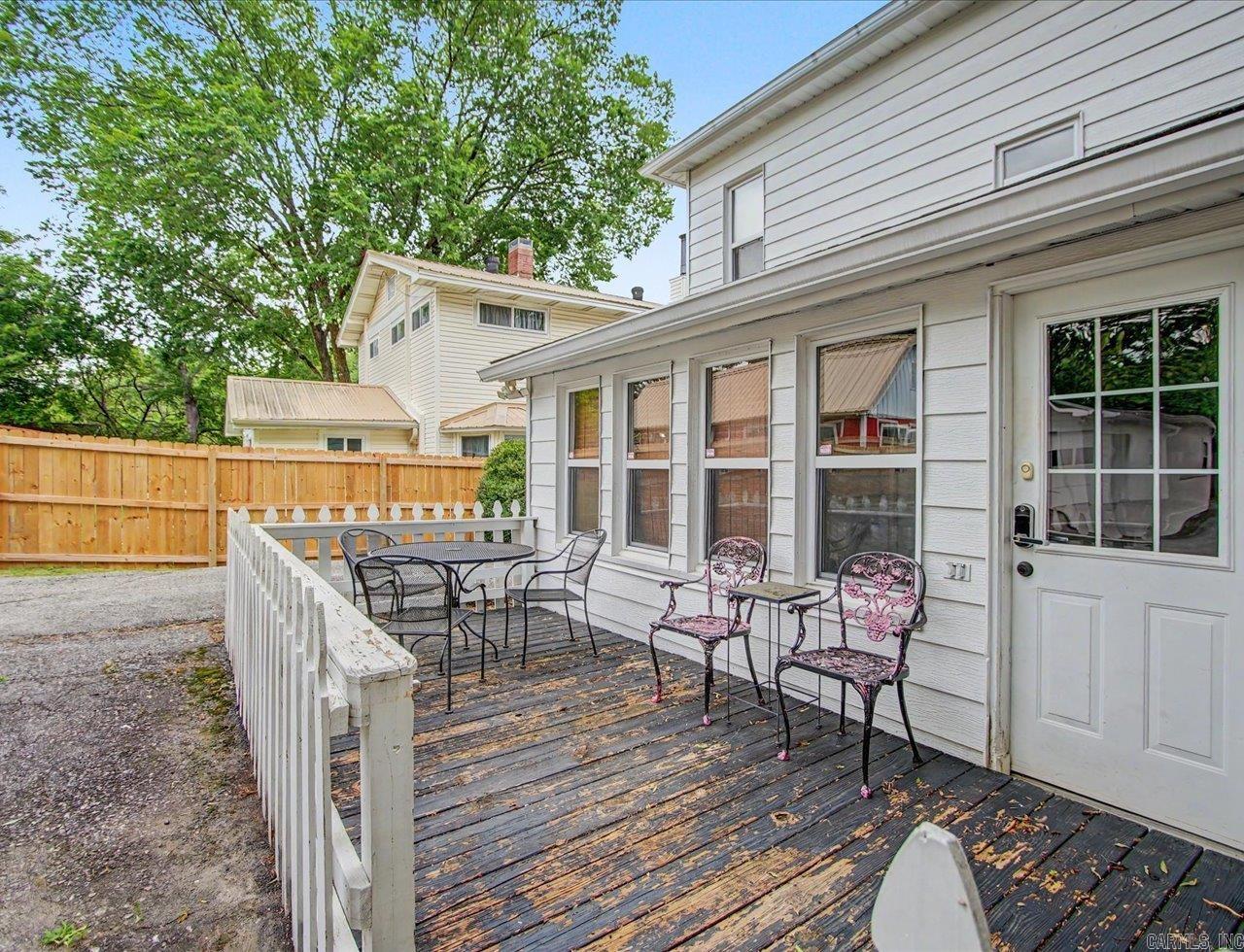 Oak Lawn - Residential