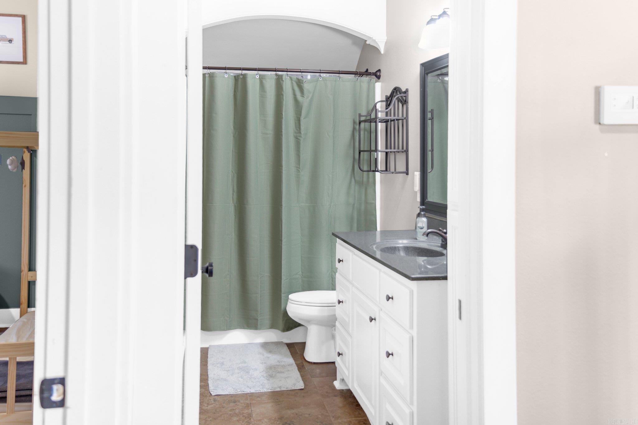 ANDRES PLACE - Residential