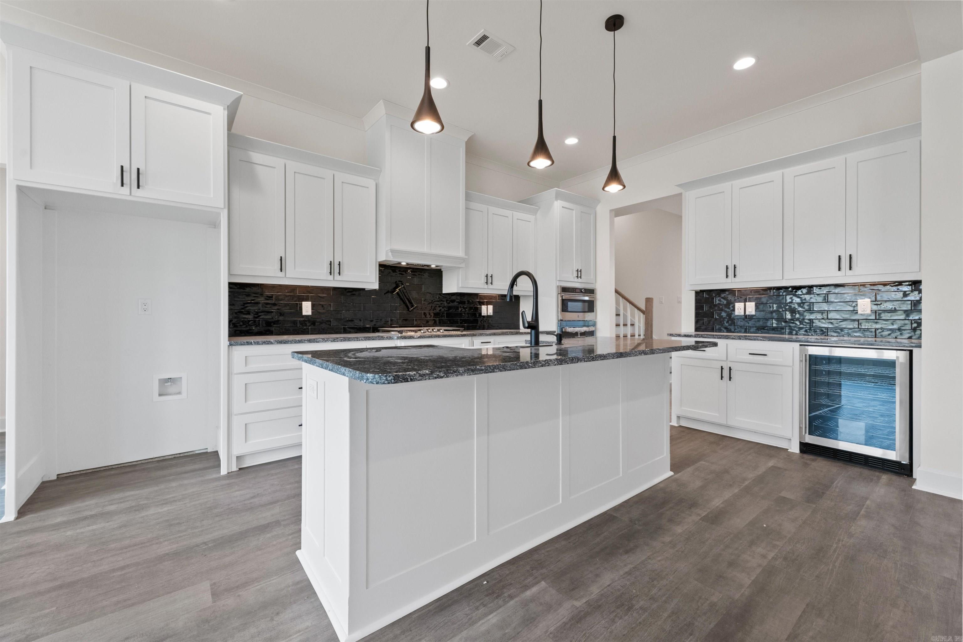 CREEKSIDE ADDN - Residential