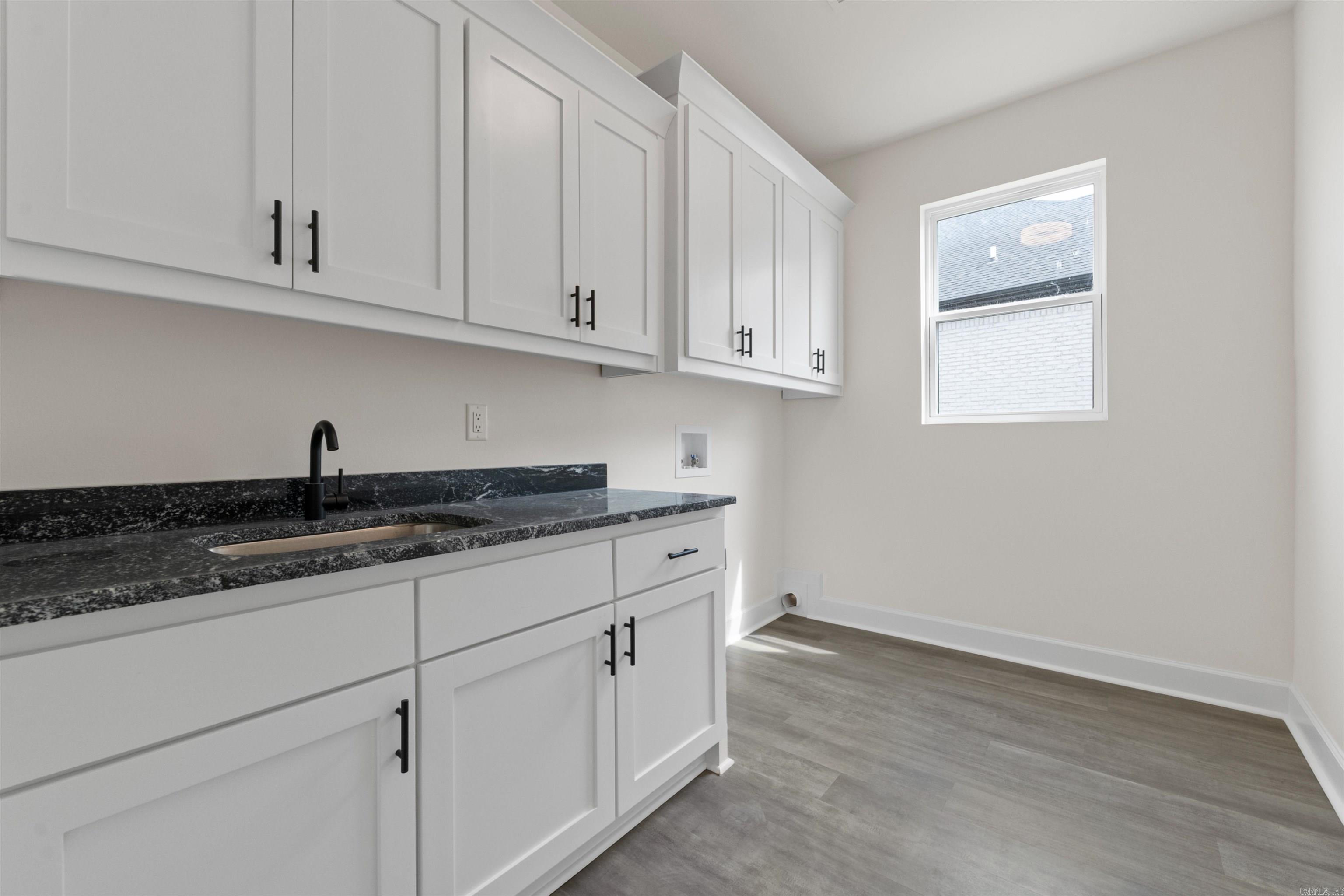 CREEKSIDE ADDN - Residential
