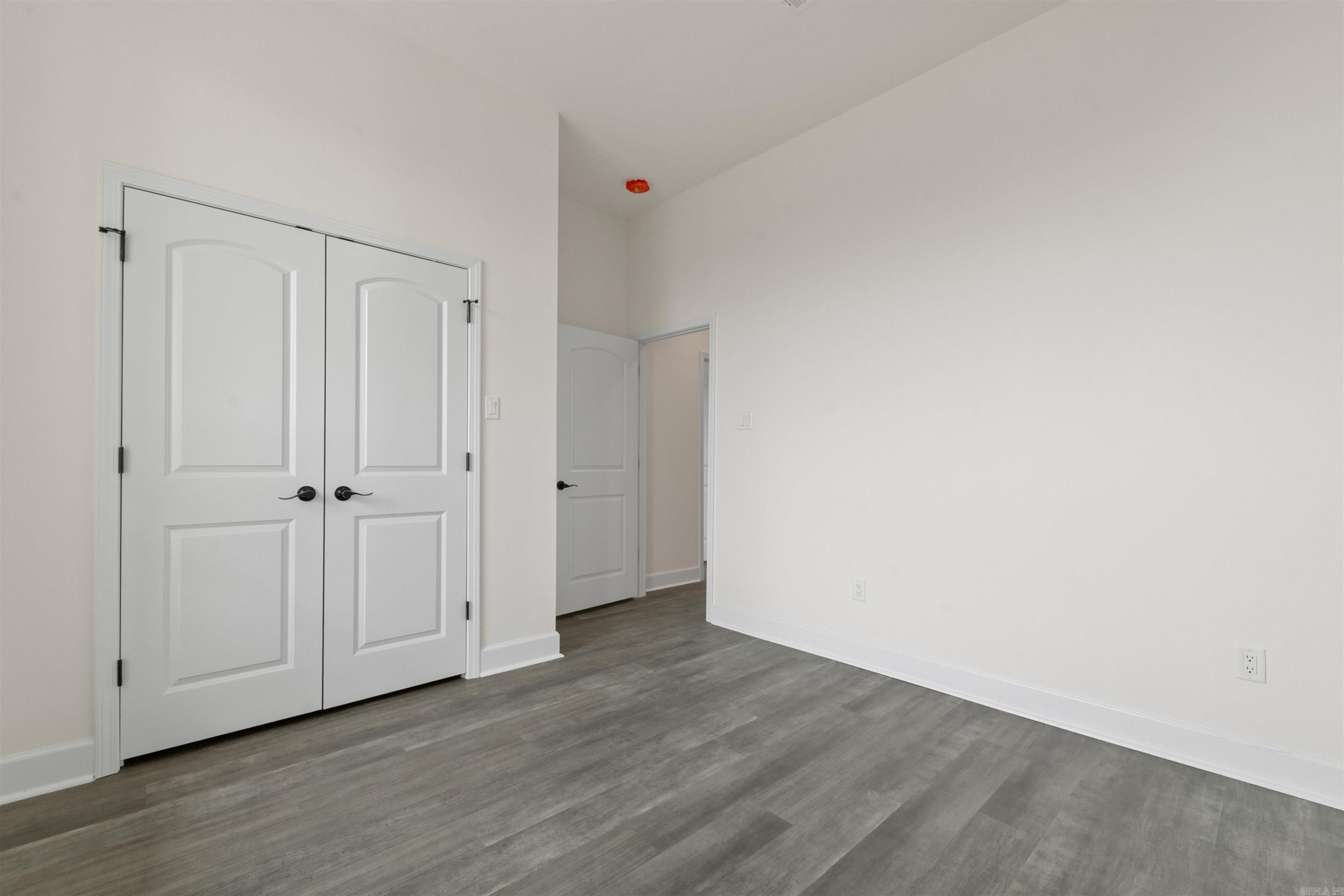 CREEKSIDE ADDN - Residential