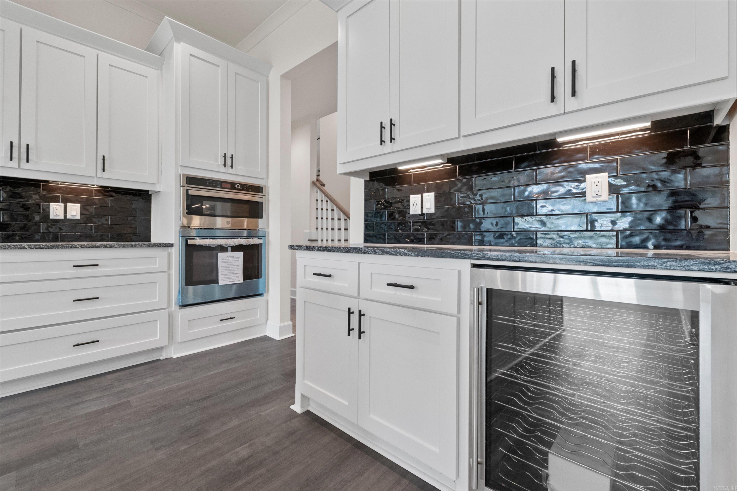 CREEKSIDE ADDN - Residential