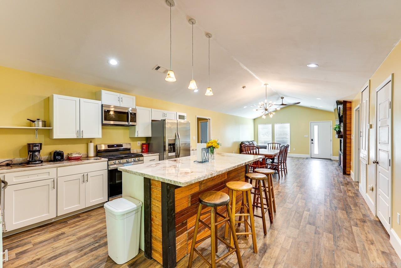 WYATTS - Residential