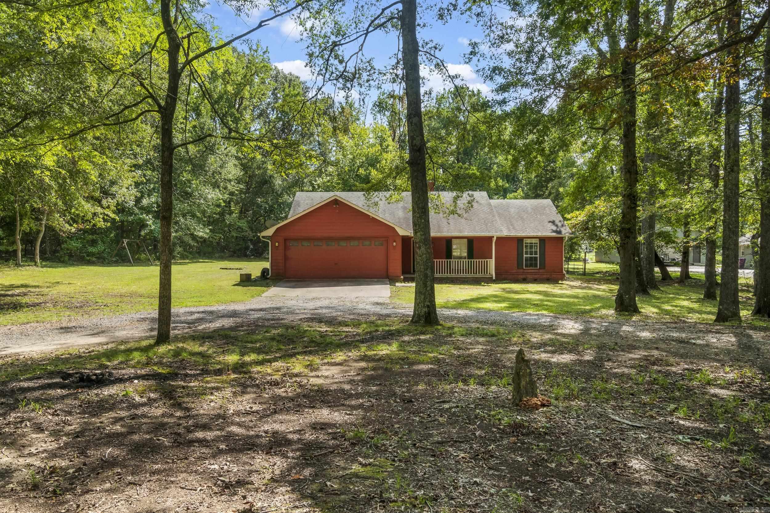 CINNAMON ACRES - Residential