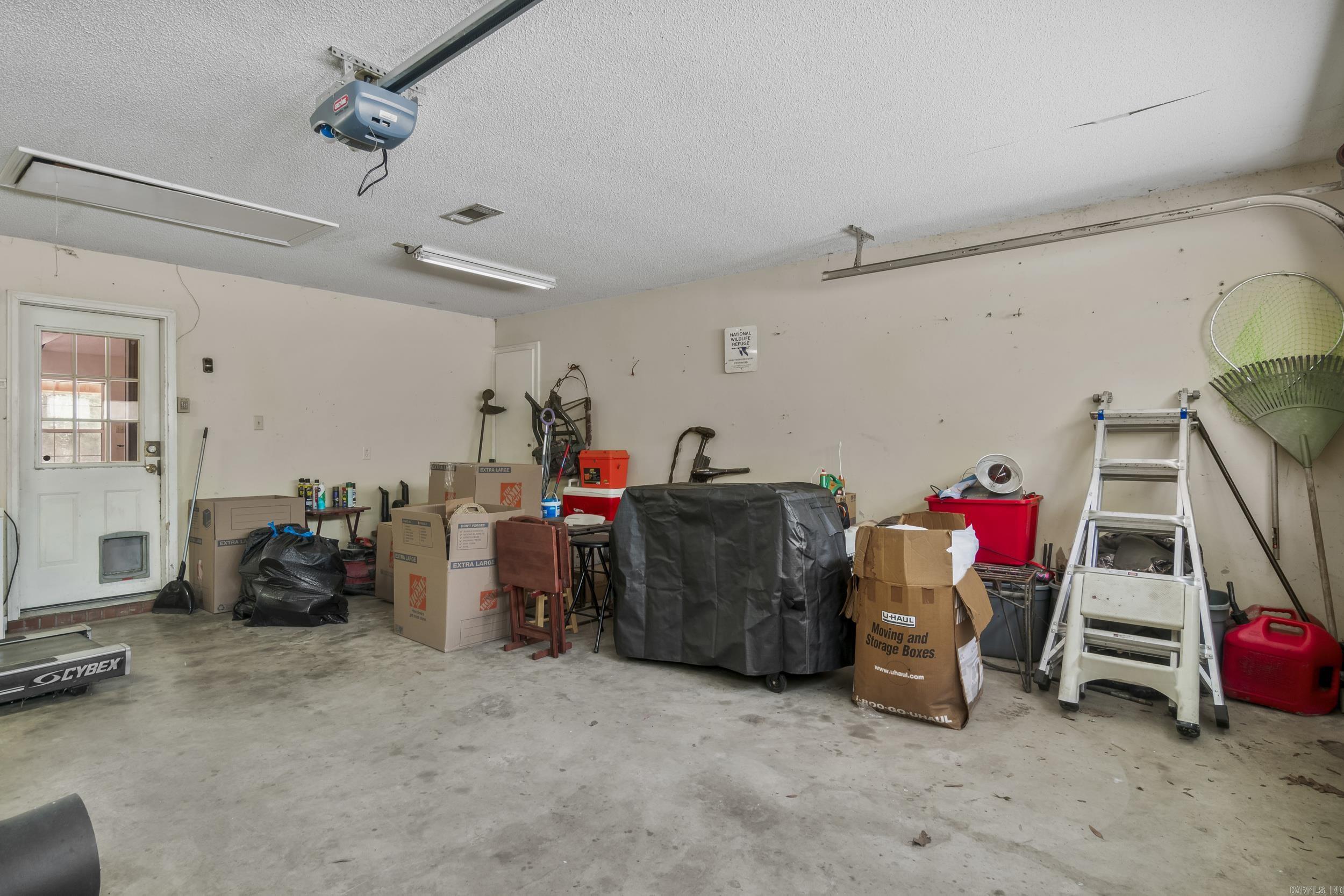 CINNAMON ACRES - Residential