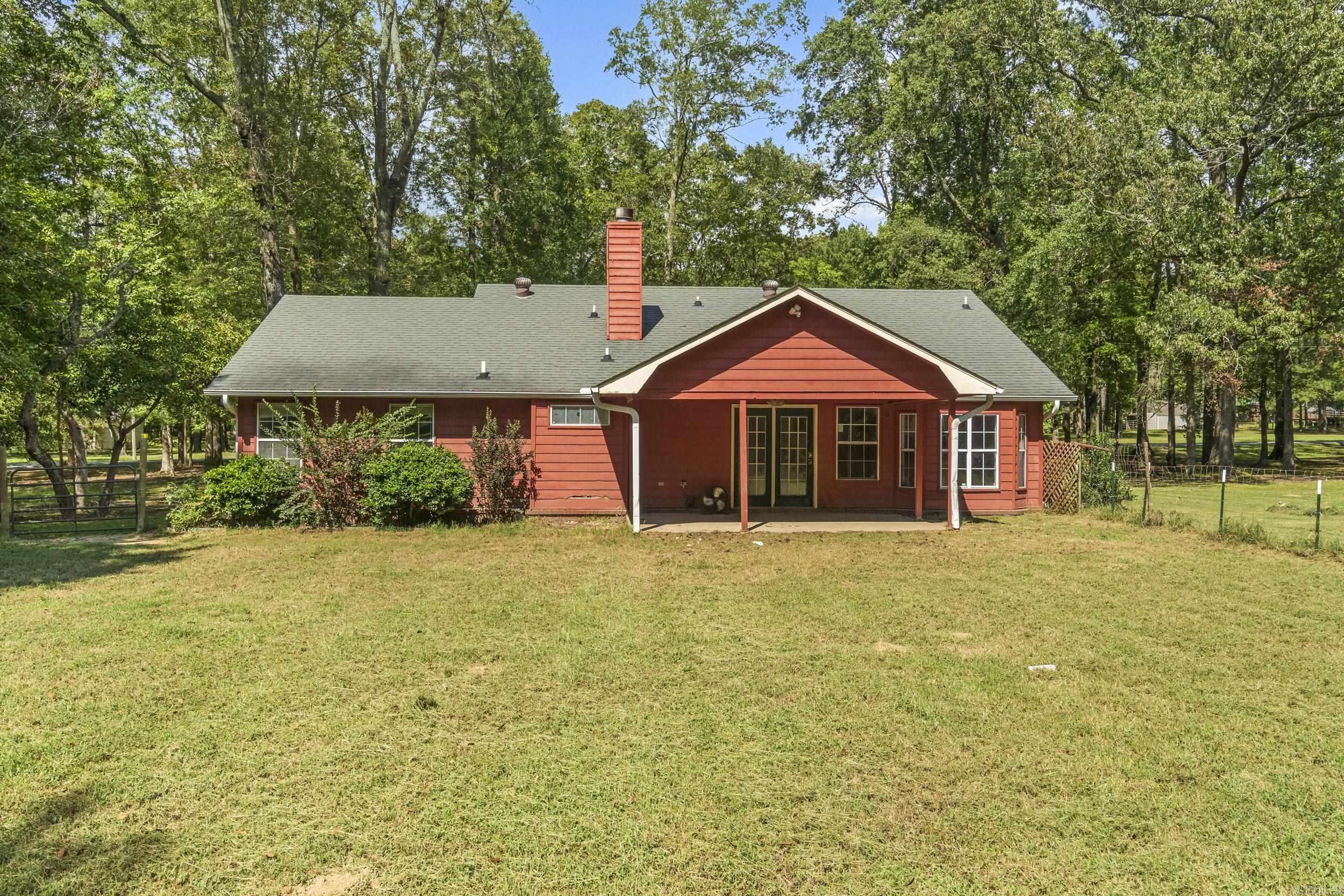 CINNAMON ACRES - Residential