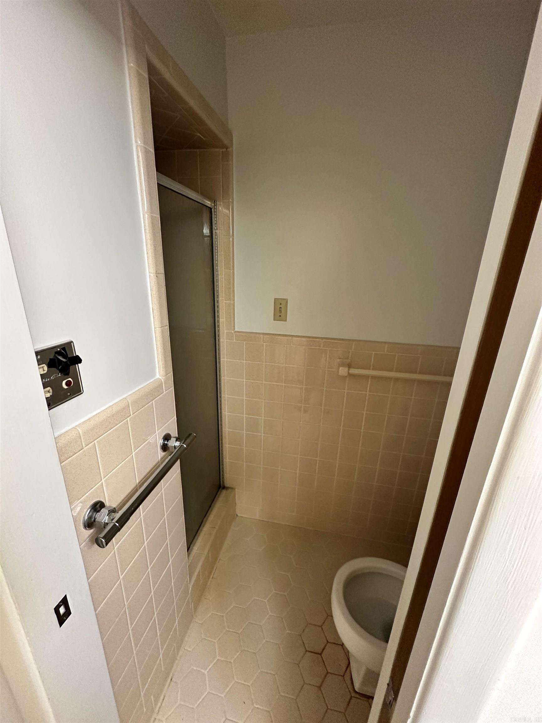 TREASURE HILL - Residential