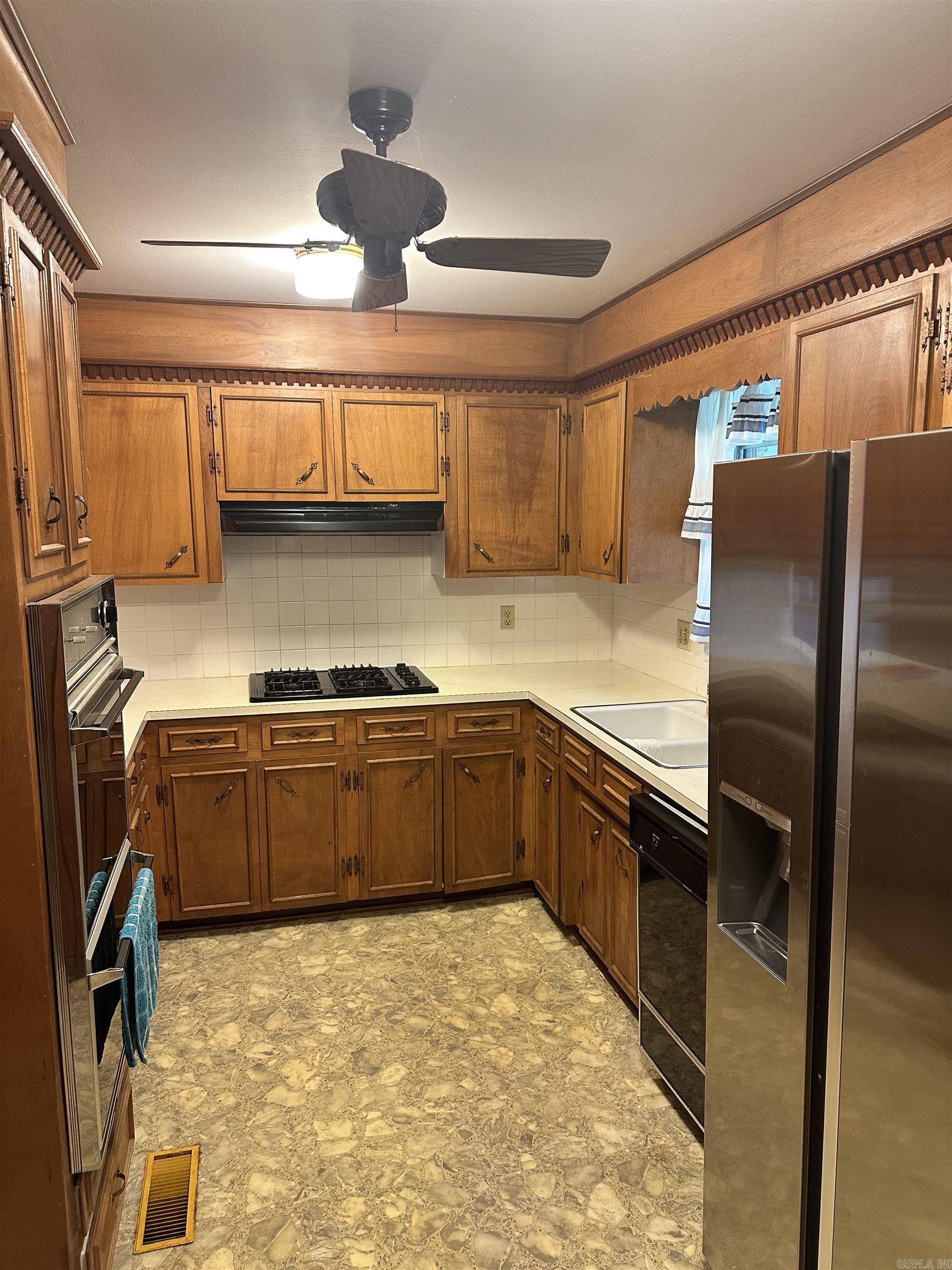 TREASURE HILL - Residential