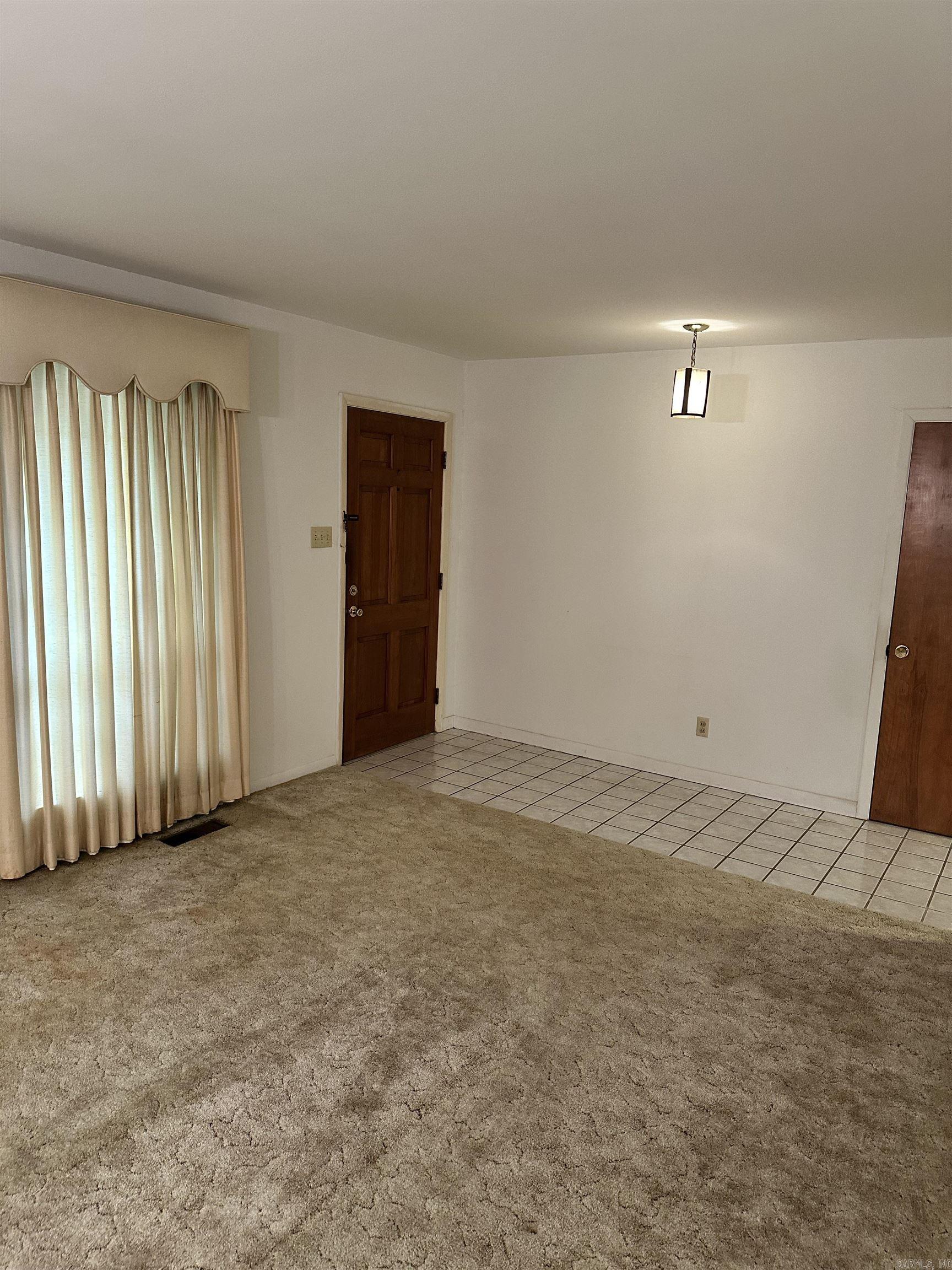 TREASURE HILL - Residential