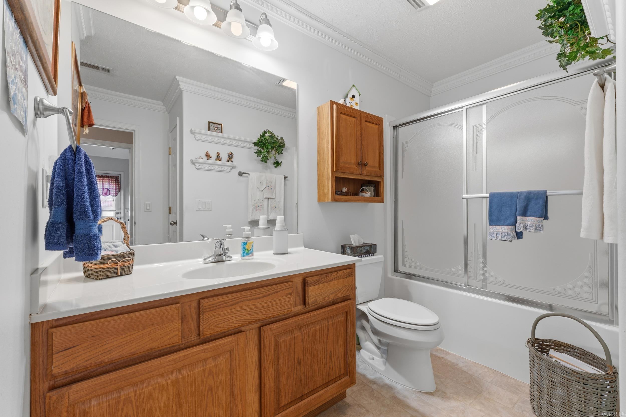 DEVONSHIRE LAKE ESTATES - Residential