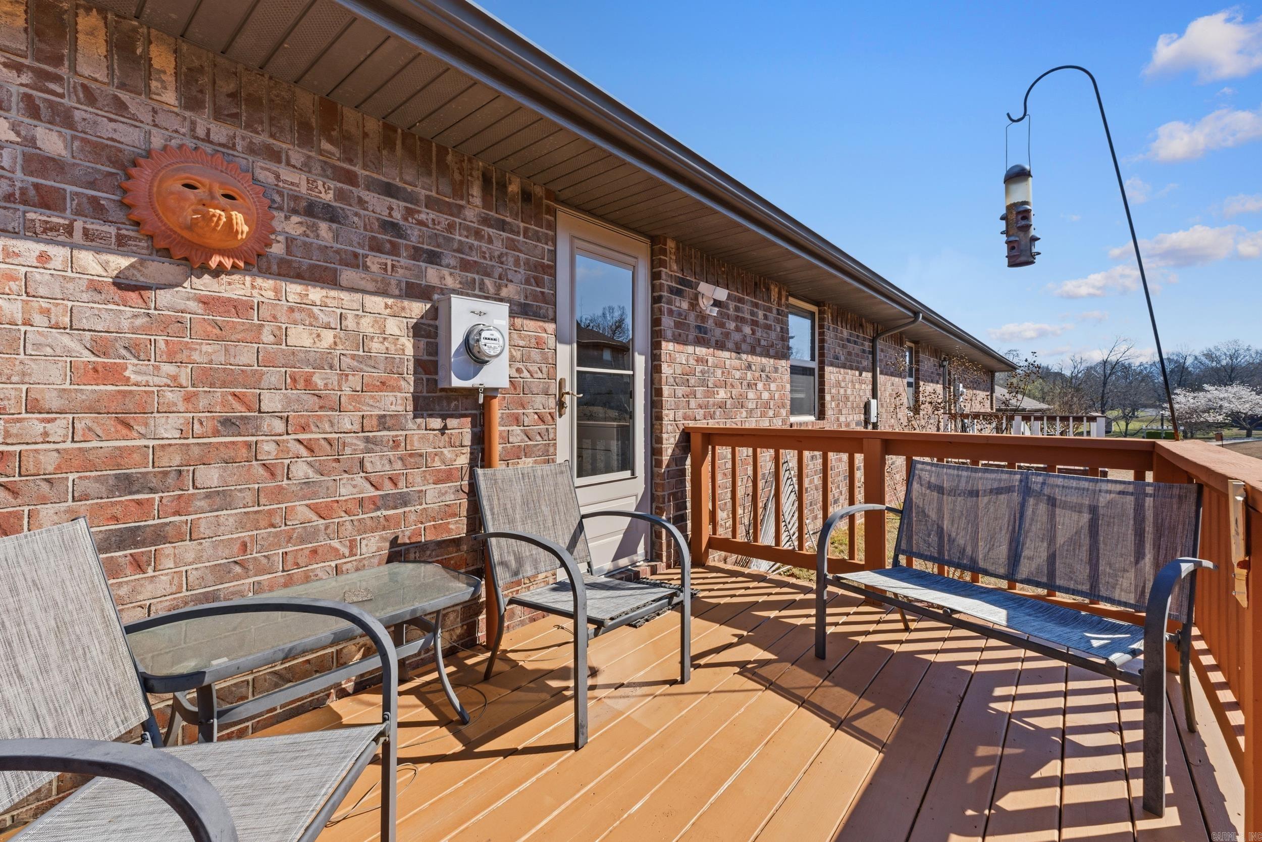 DEVONSHIRE LAKE ESTATES - Residential