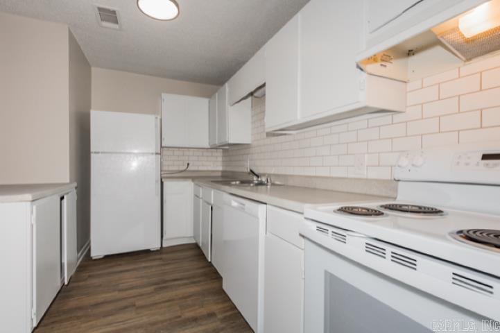 White Rock Estates - Residential Lease