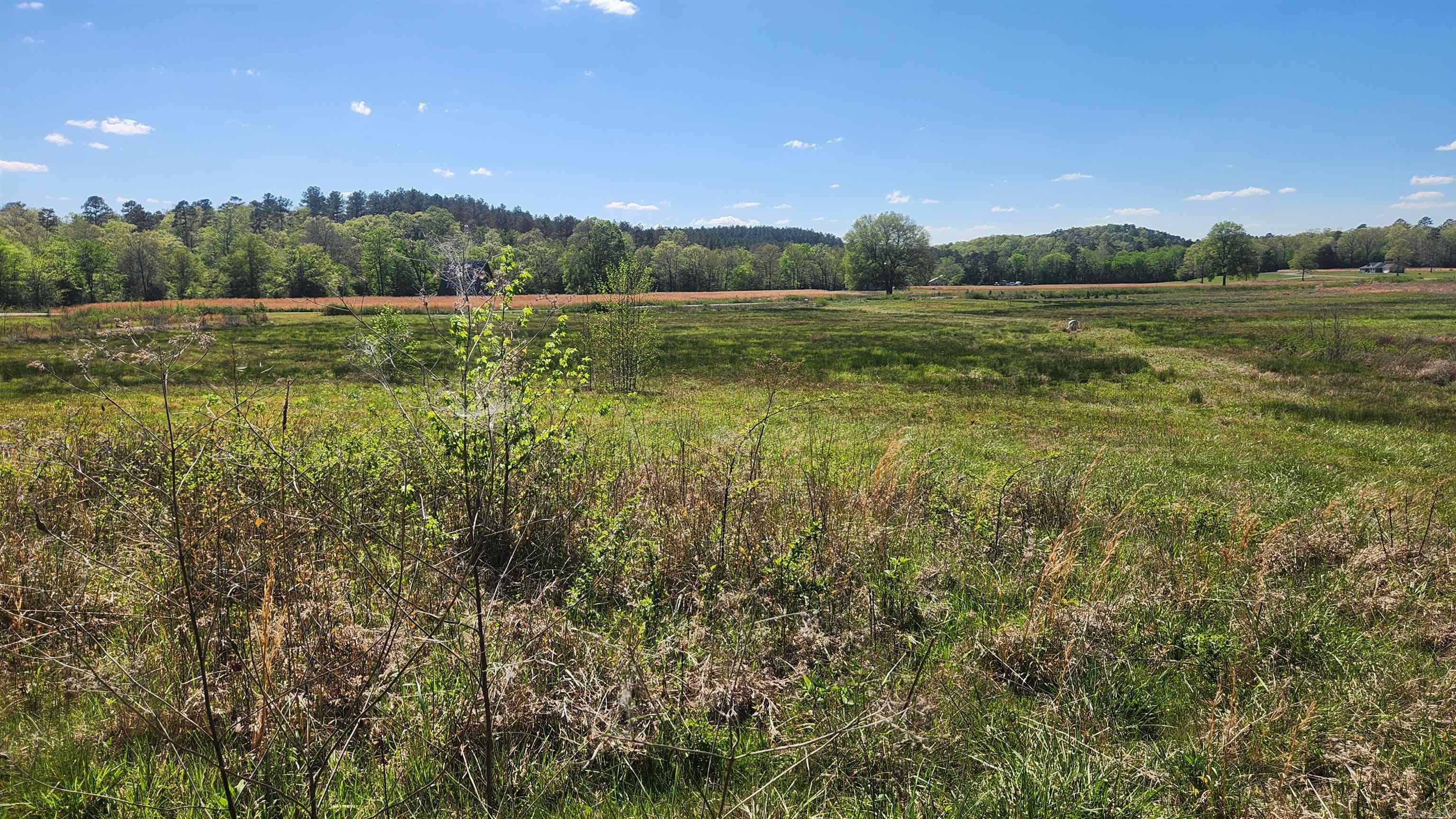 REVAS RETREAT - Land