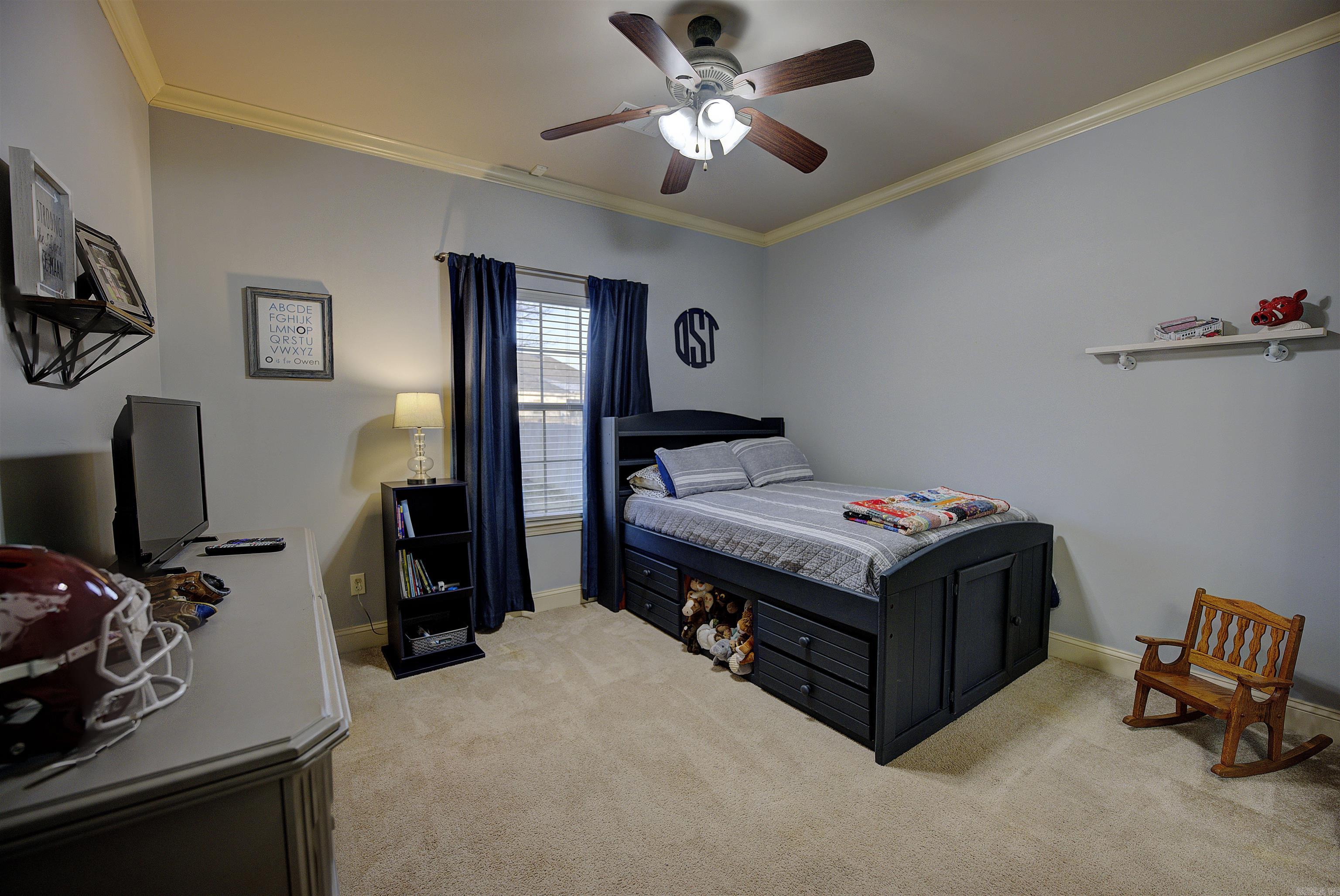 SILVER SPRINGS - Residential