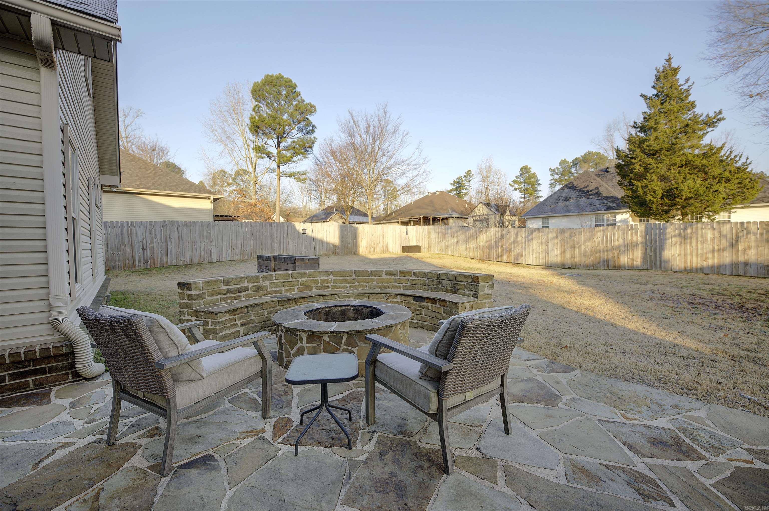 SILVER SPRINGS - Residential