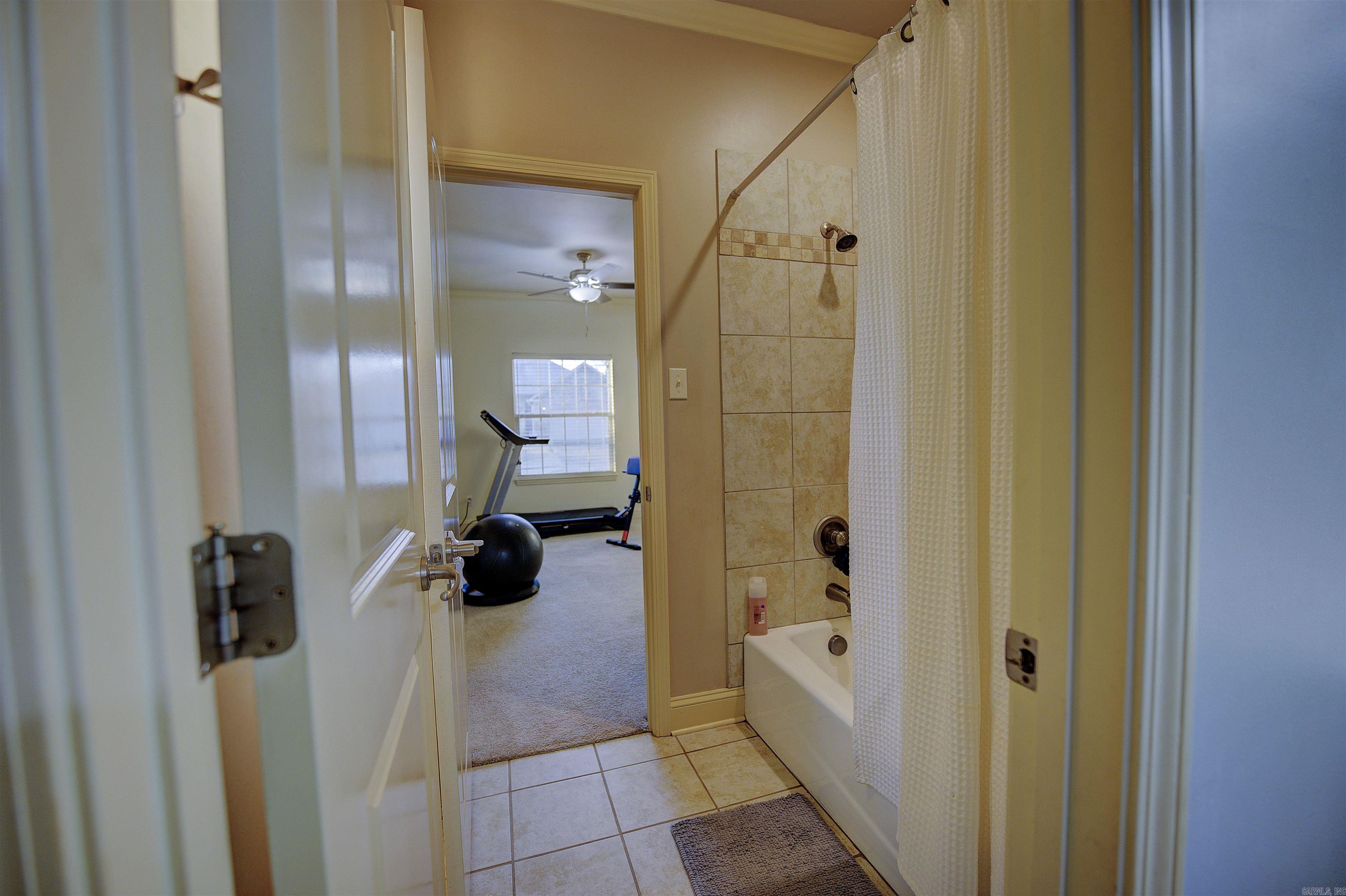 SILVER SPRINGS - Residential