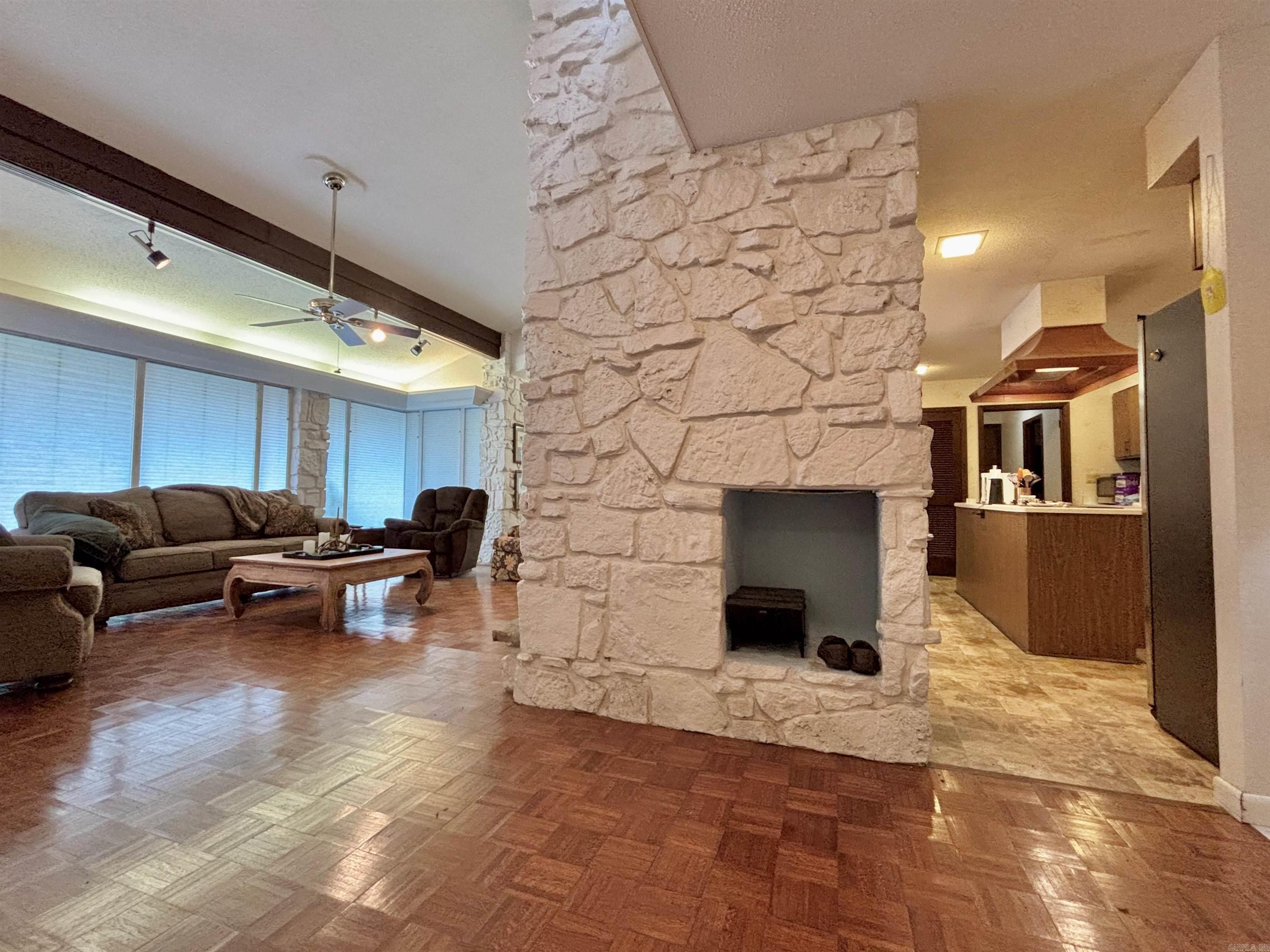 Ojibway Fourth - Residential