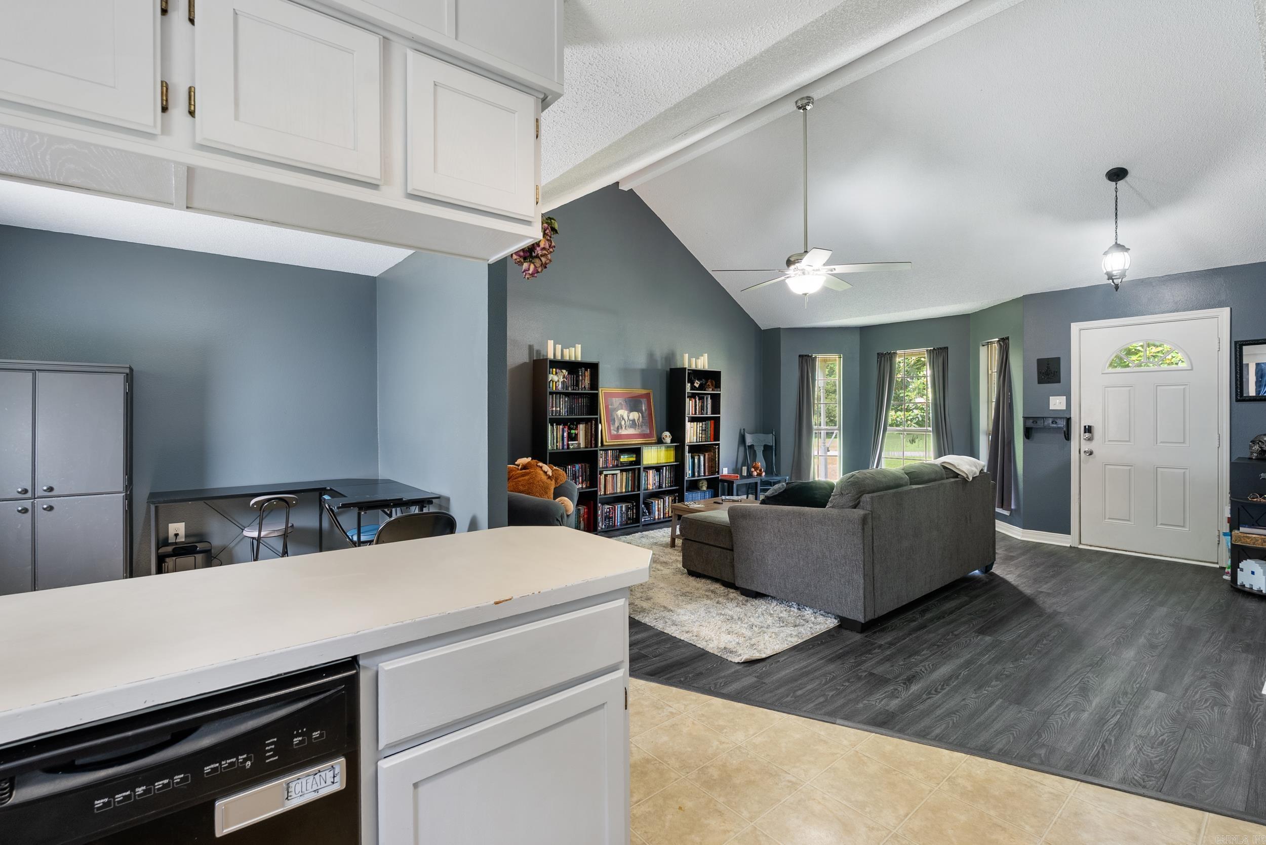 VALLEY RIDGE - Residential