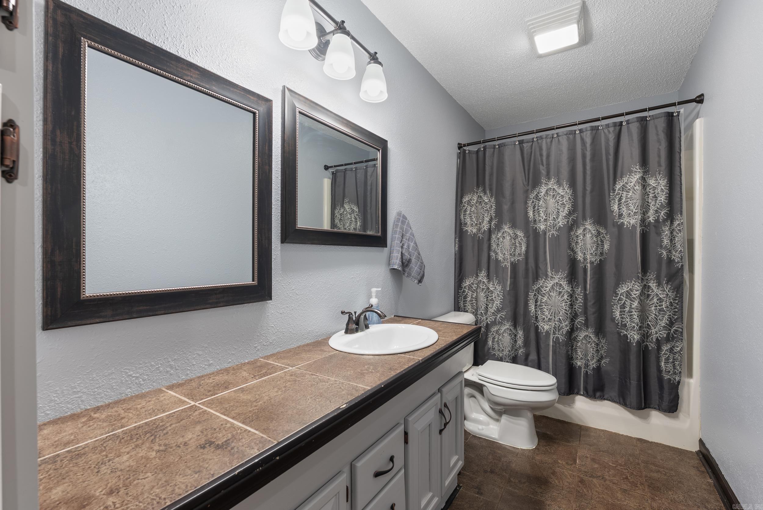 VALLEY RIDGE - Residential